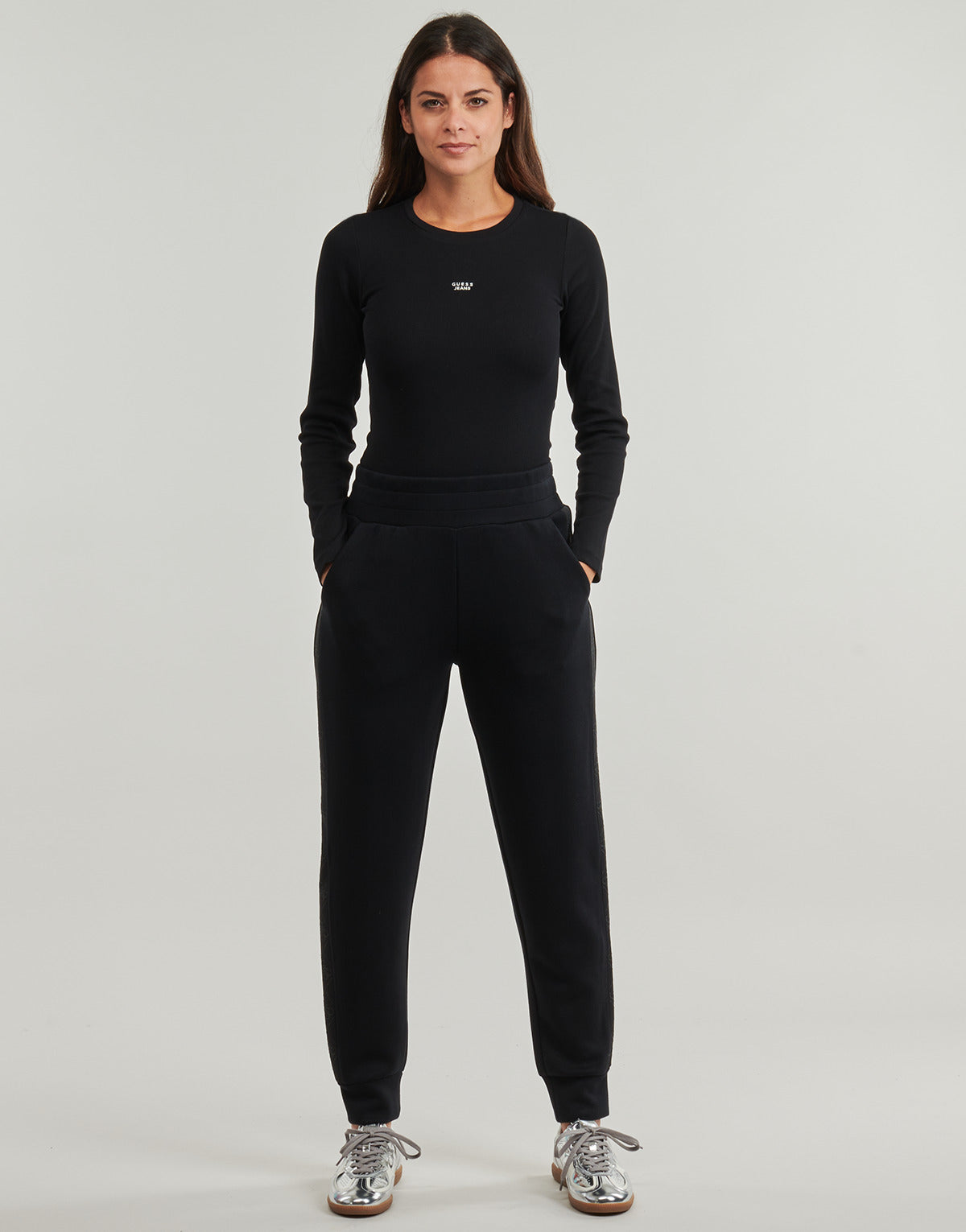 Pantaloni Sportivi Donna Guess  NEW VICTOIRE SCUBA  Nero