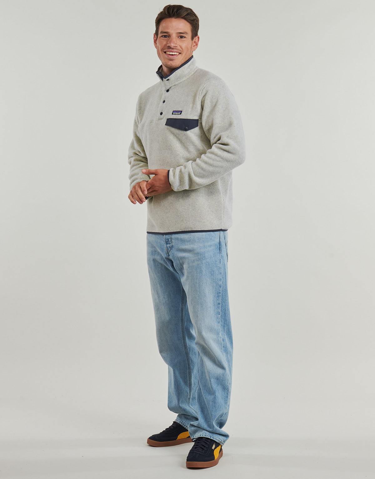 Felpa Uomo Patagonia  M'S LW SYNCH SNAP-T P/O  Beige