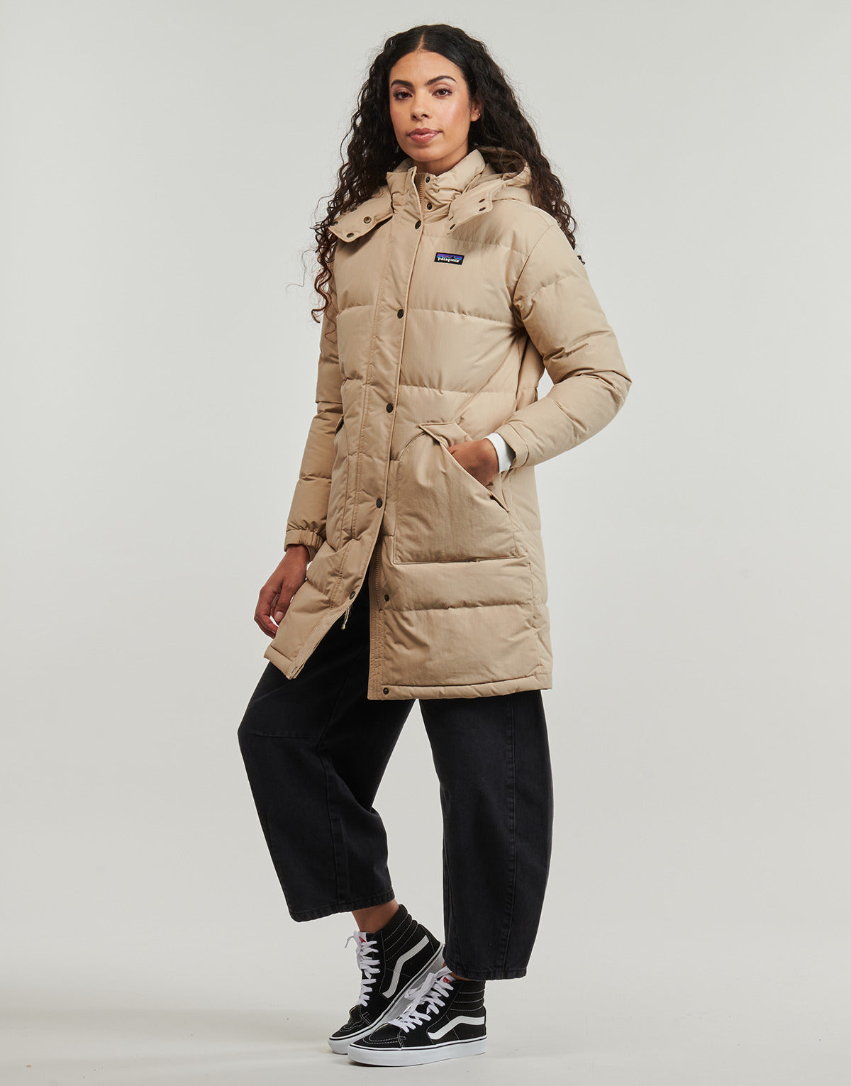 Parka Donna Patagonia  W'S DOWNDRIFT PARKA  Beige