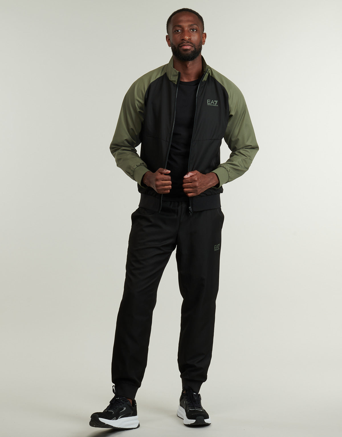 Tuta Uomo Emporio Armani EA7  VENTUS7 TRACKSUIT  Nero