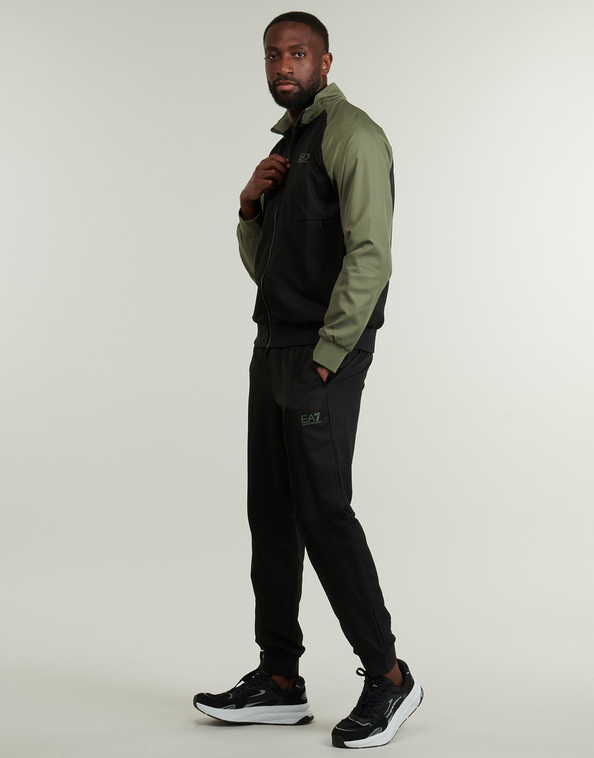 Tuta Uomo Emporio Armani EA7  VENTUS7 TRACKSUIT  Nero