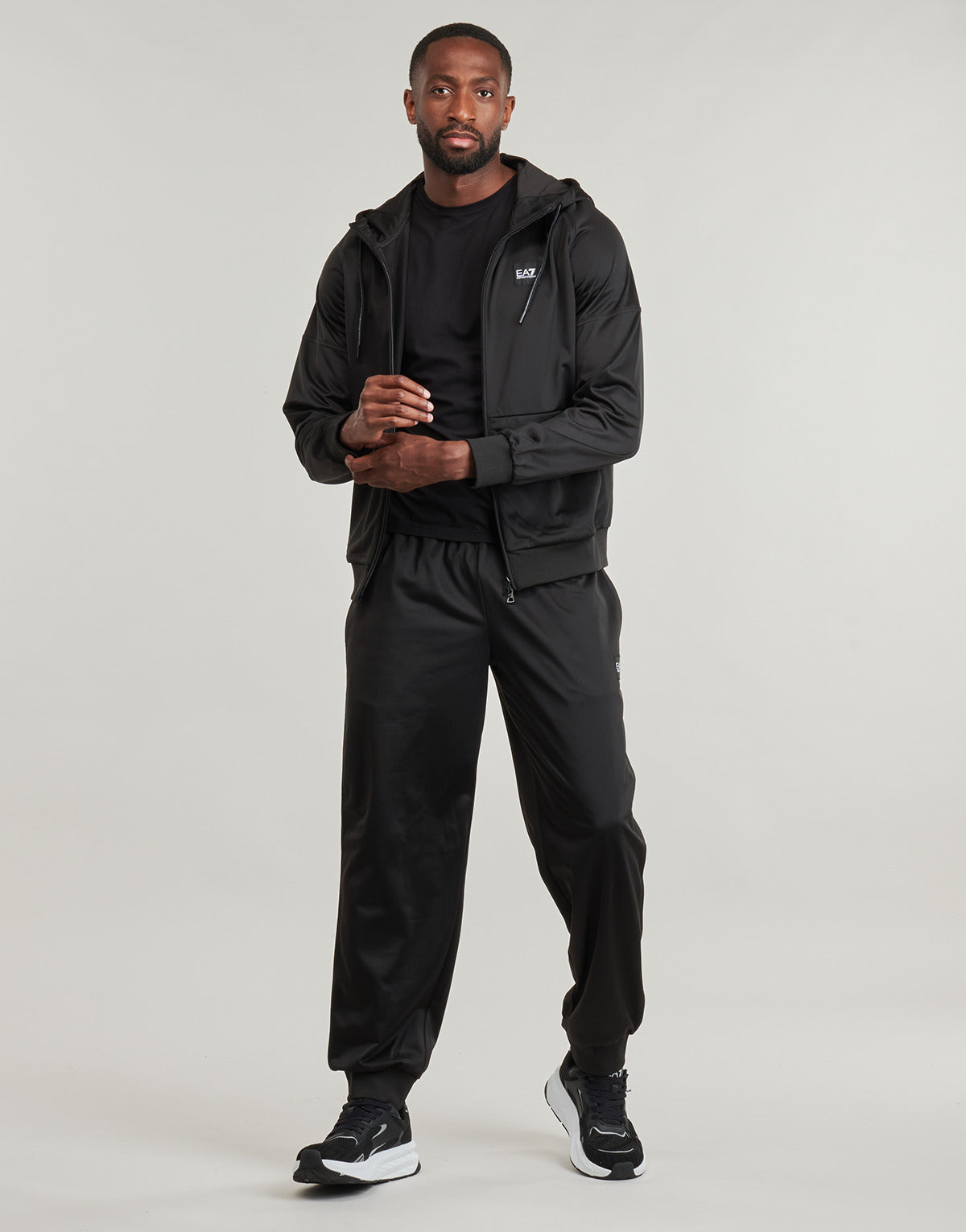 Tuta Uomo Emporio Armani EA7  TRAIN VISIBILITY M T-SUIT HOODIE FZ CH PL - TRAIN VISIBILITY M T  Nero