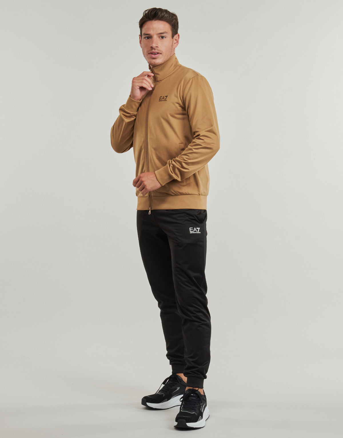 Tuta Uomo Emporio Armani EA7  TRAIN CORE ID M T-SUIT T-TOP FZ CH PL CC  Multicolore