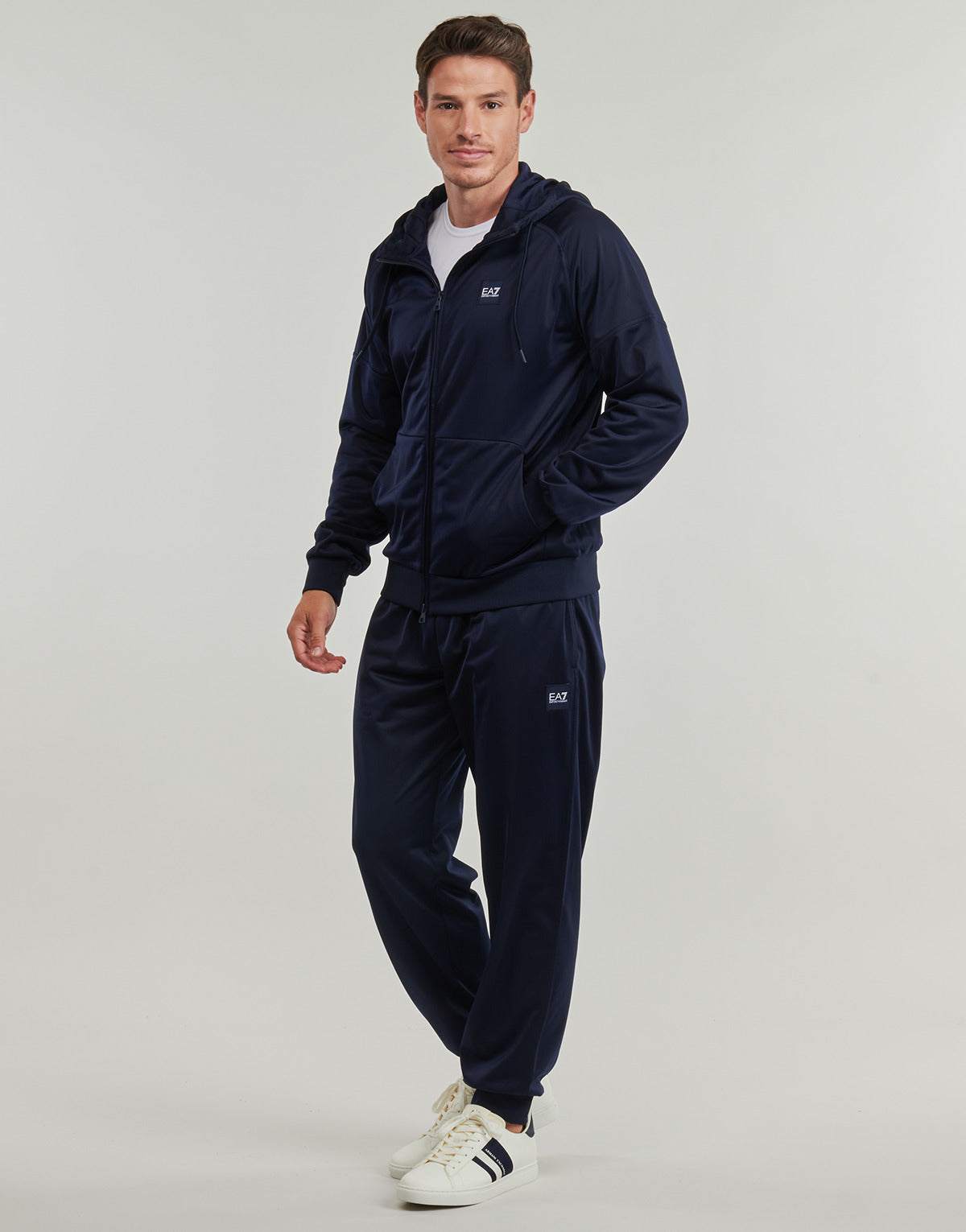 Tuta Uomo Emporio Armani EA7  TRAIN VISIBILITY M T-SUIT HOODIE FZ CH PL - TRAIN VISIBILITY M T  Blu