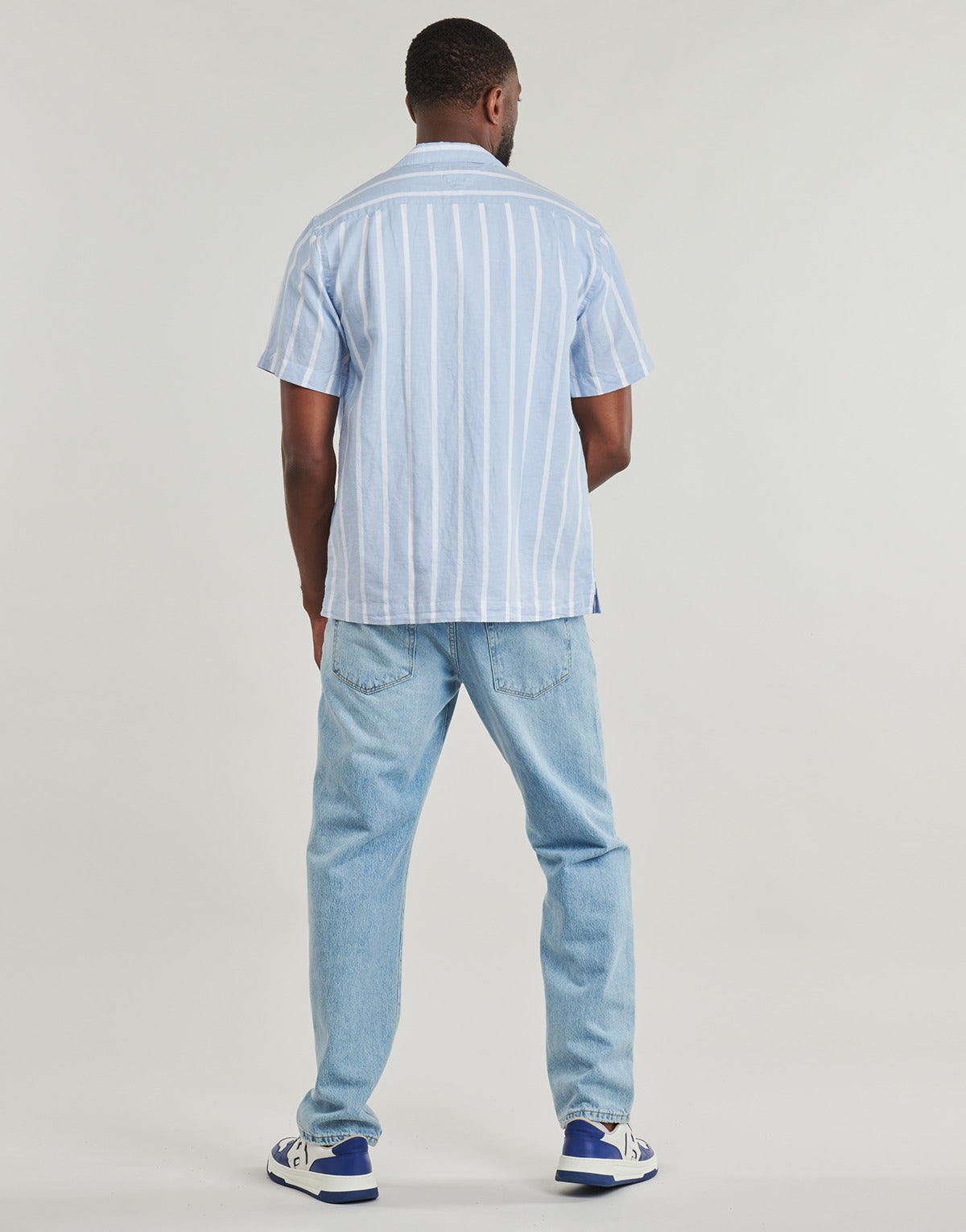 Camicia a maniche corte Uomo Tommy Hilfiger  LINEN BLEND STRIPED SS RF SHIRT  Blu