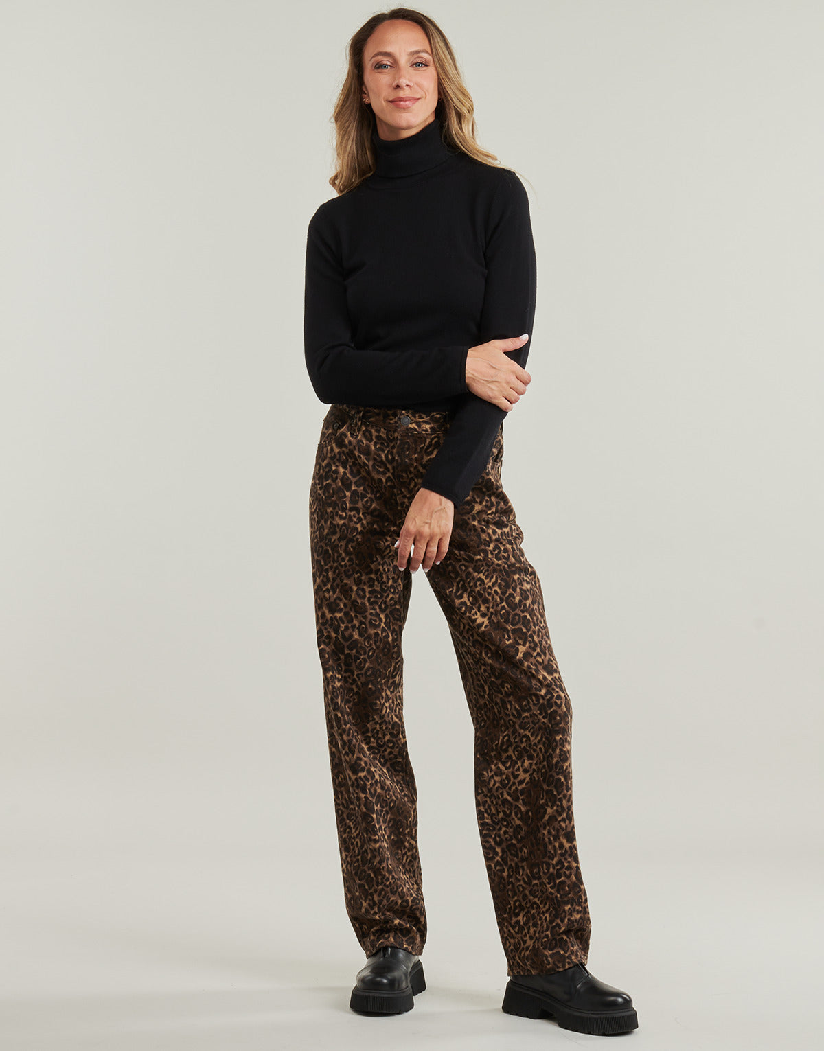 Jeans Flare Donna Levis  BAGGY DAD  Marrone