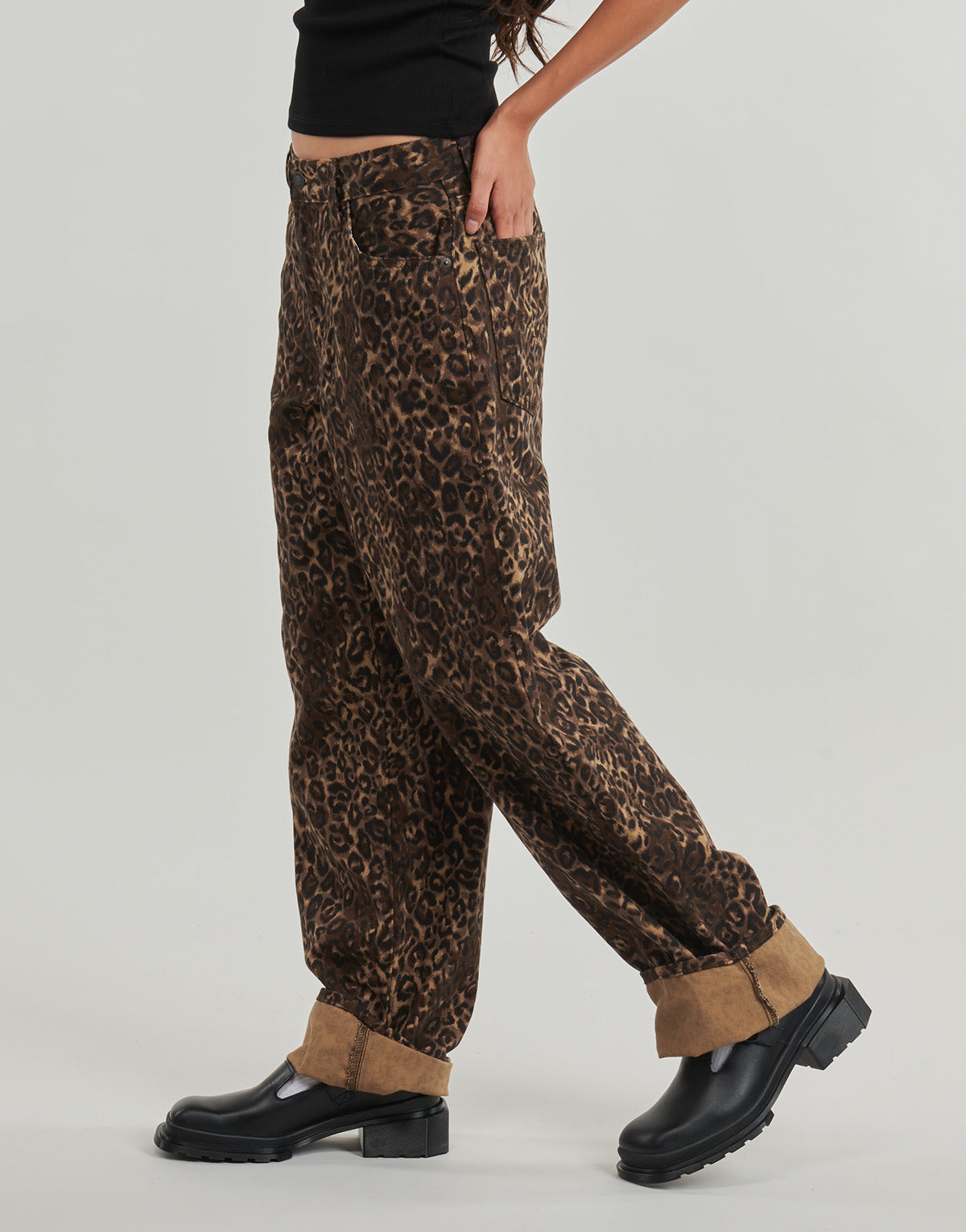 Jeans Flare Donna Levis  BAGGY DAD  Marrone