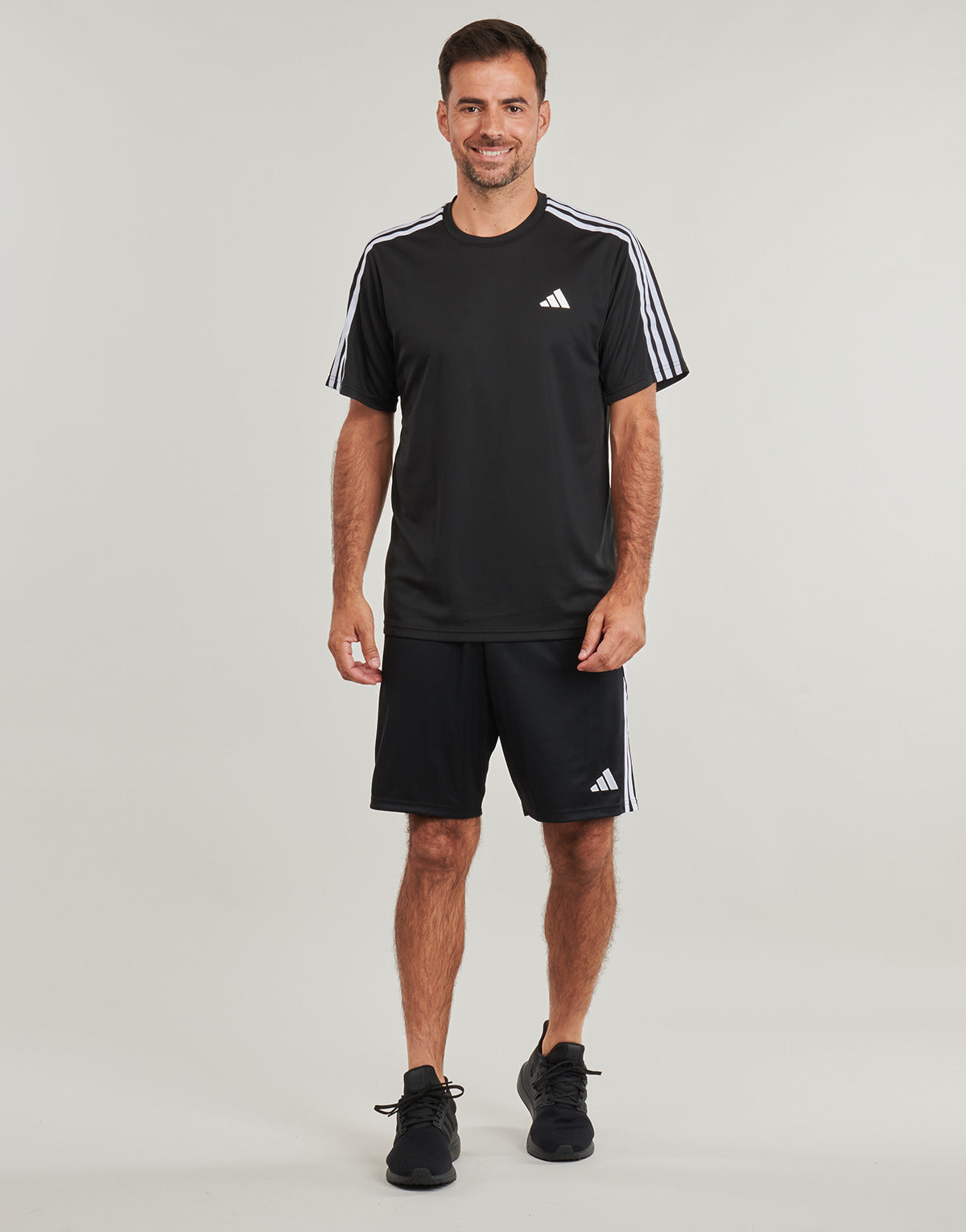 Pantaloni corti Uomo adidas  Tiro 24 Shorts  Nero