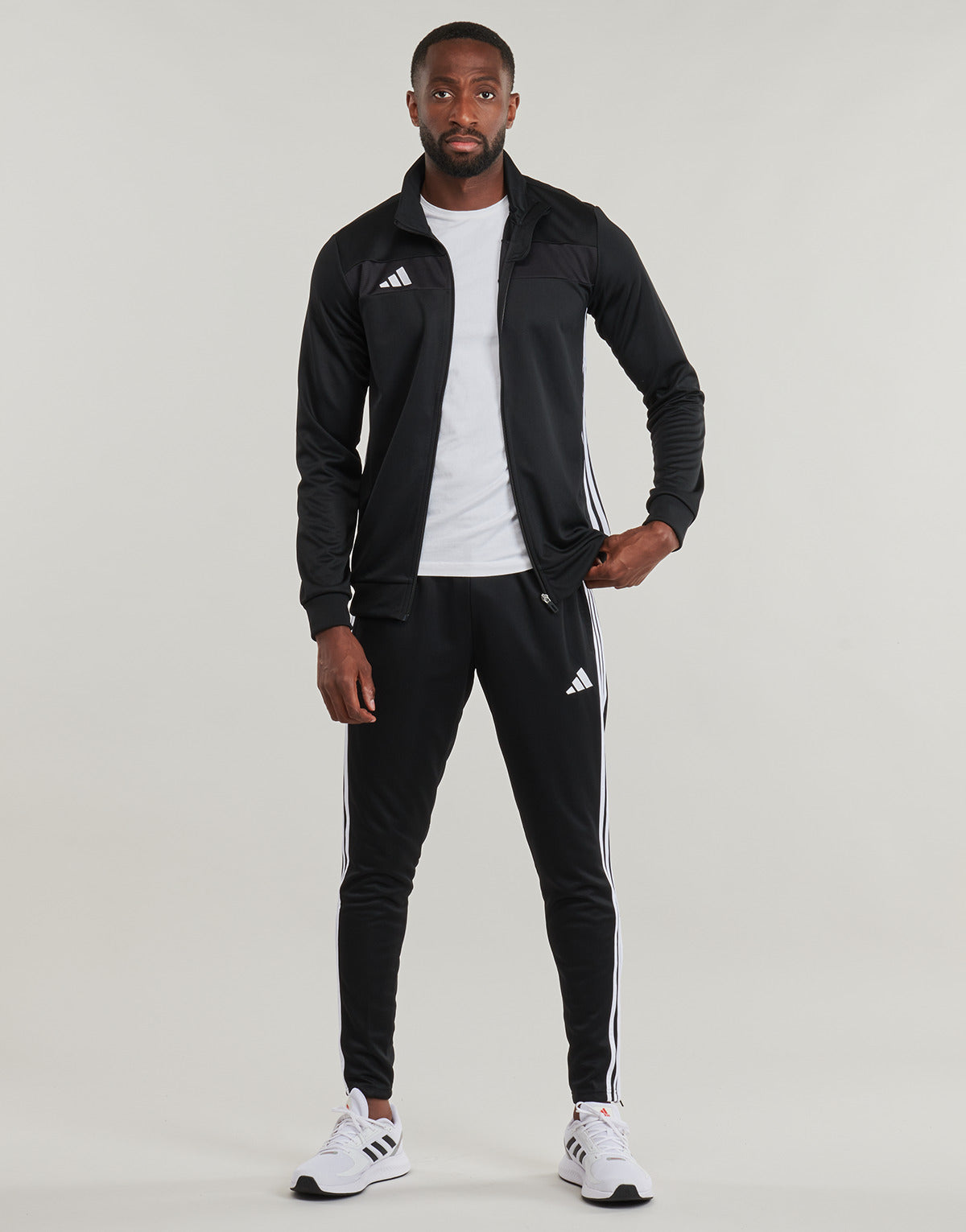 Tuta Uomo adidas  Tiro 25 Essentials Track Suit  Nero