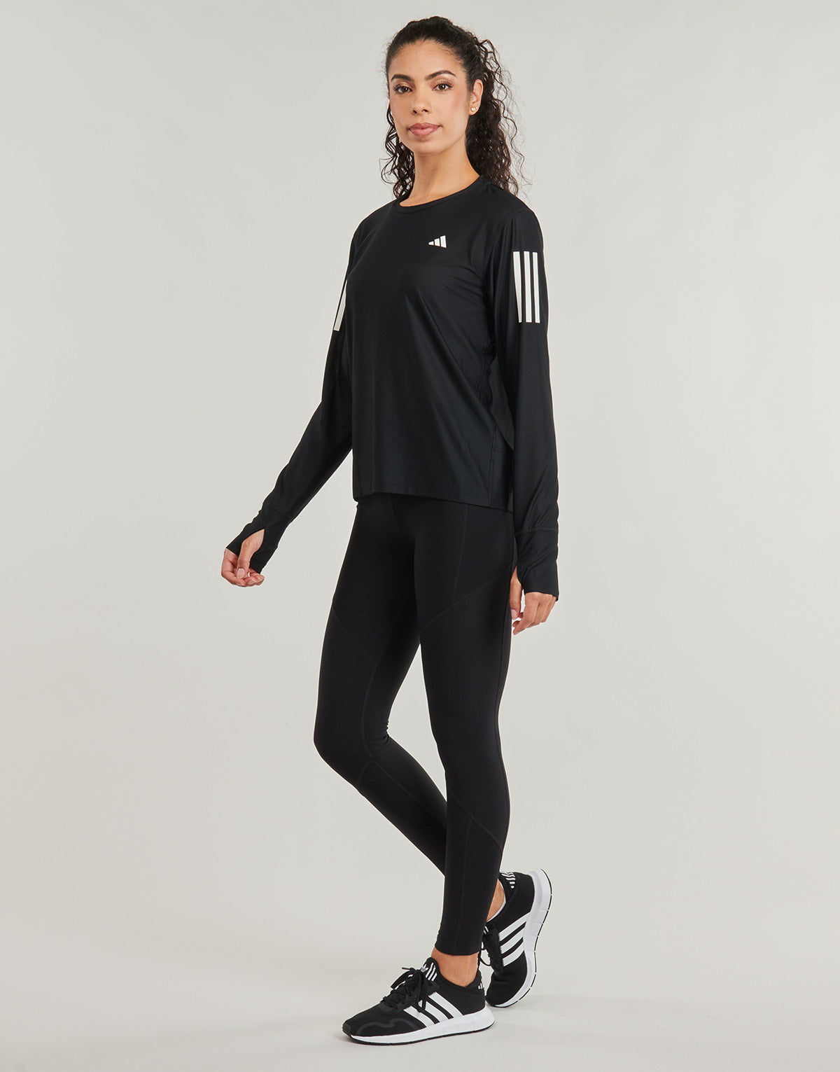 T-shirts a maniche lunghe Donna adidas  Own The Run Long Sleeve Long-Sleeve Top  Nero