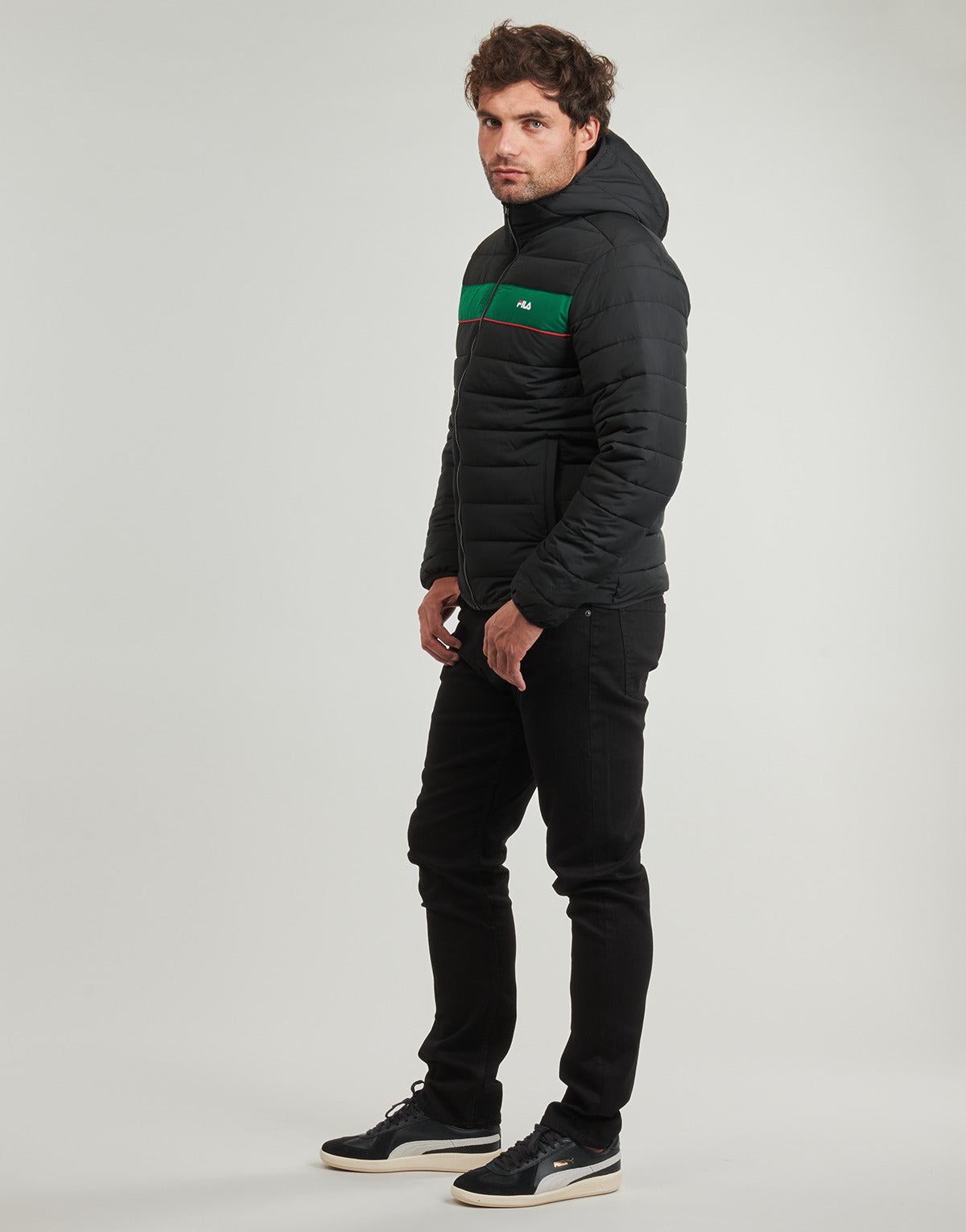 Piumino Uomo Fila  ALPIGNANO REGULAR HOODED LIGHTWEIGHT JACKET  Nero