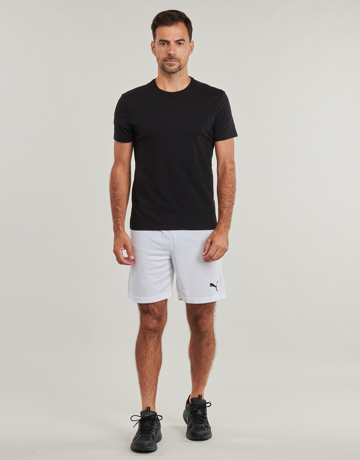 Pantaloni corti Uomo Puma  ESS ACTIVE WOVEN SHORT  Marine
