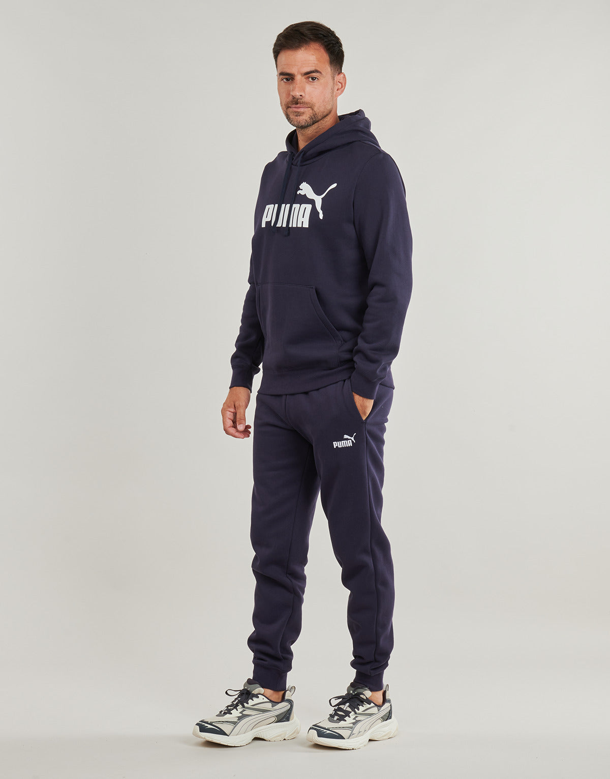 Pantaloni Sportivi Uomo Puma ESS No. 1 Logo Sweatpants FL cl Marine
