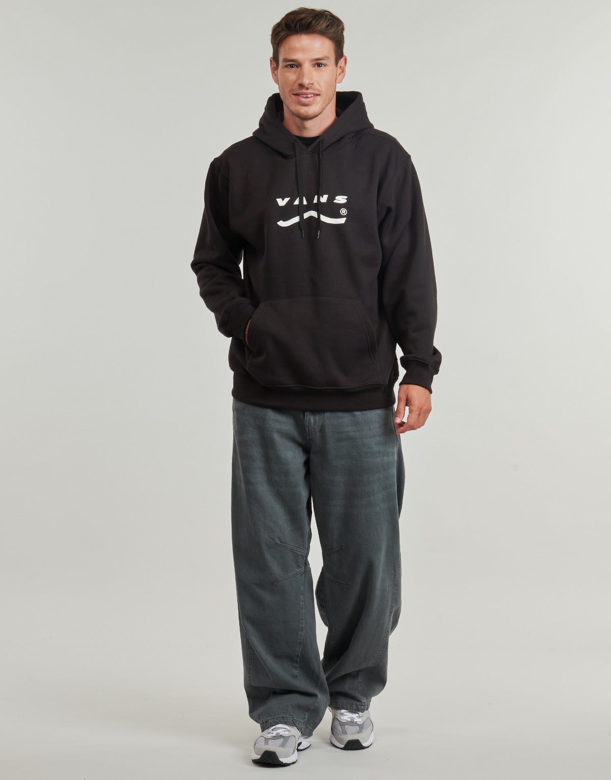 Felpa Uomo Vans  Deteremined Pullover  Nero