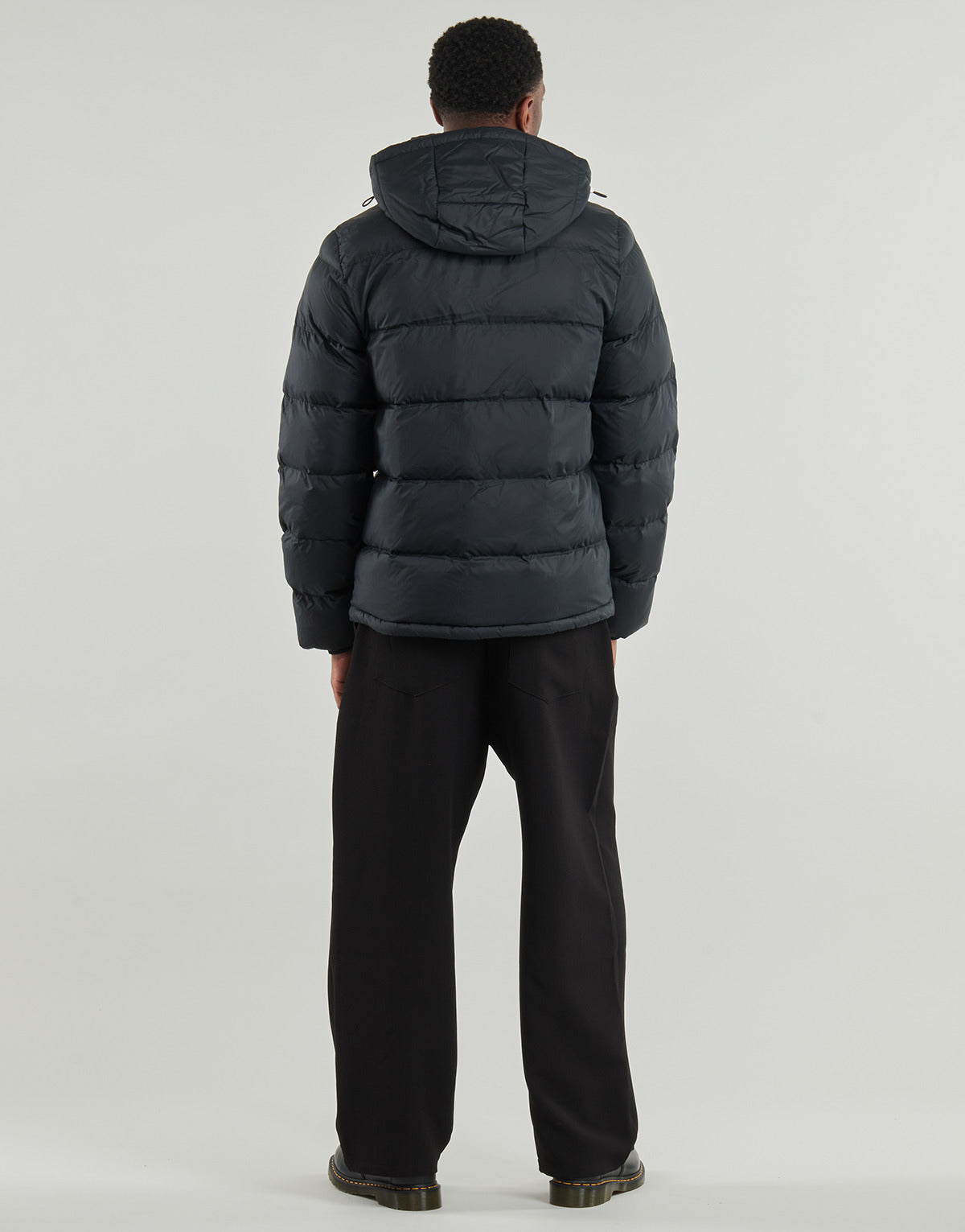 Piumino Uomo Gant  ACTIVE CLOUD JACKET  Nero