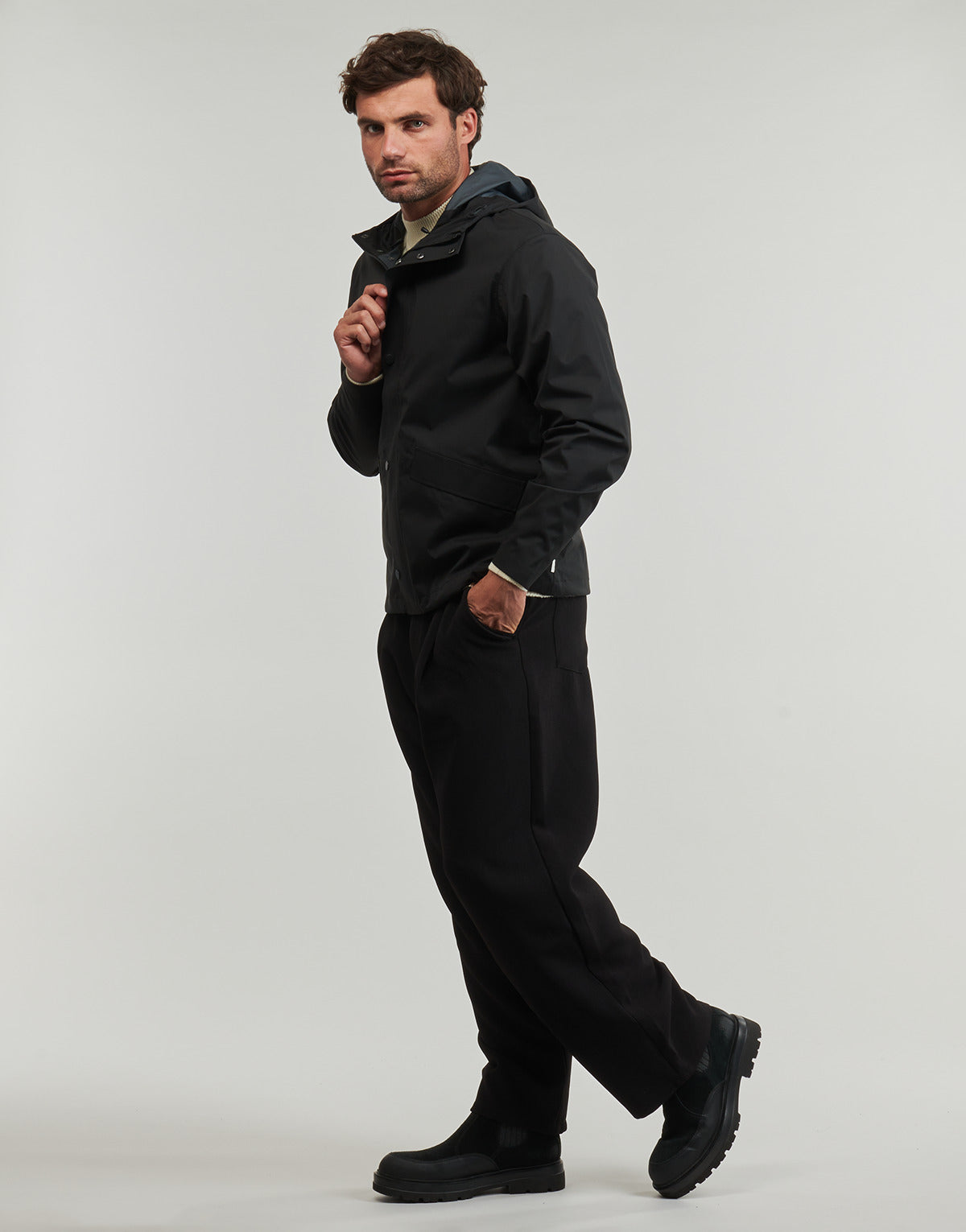 Parka Uomo Jack & Jones  JPRCCREAGAN CLEAN TECH RAIN JACKET  Nero