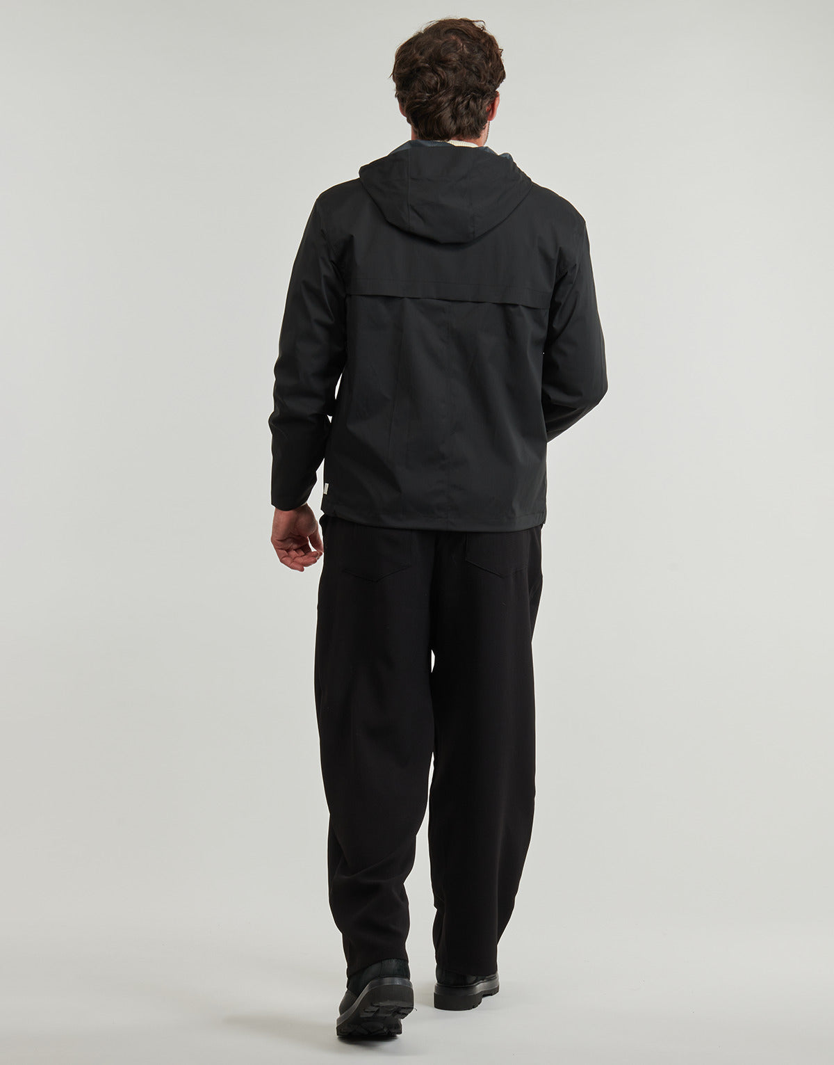 Parka Uomo Jack & Jones  JPRCCREAGAN CLEAN TECH RAIN JACKET  Nero