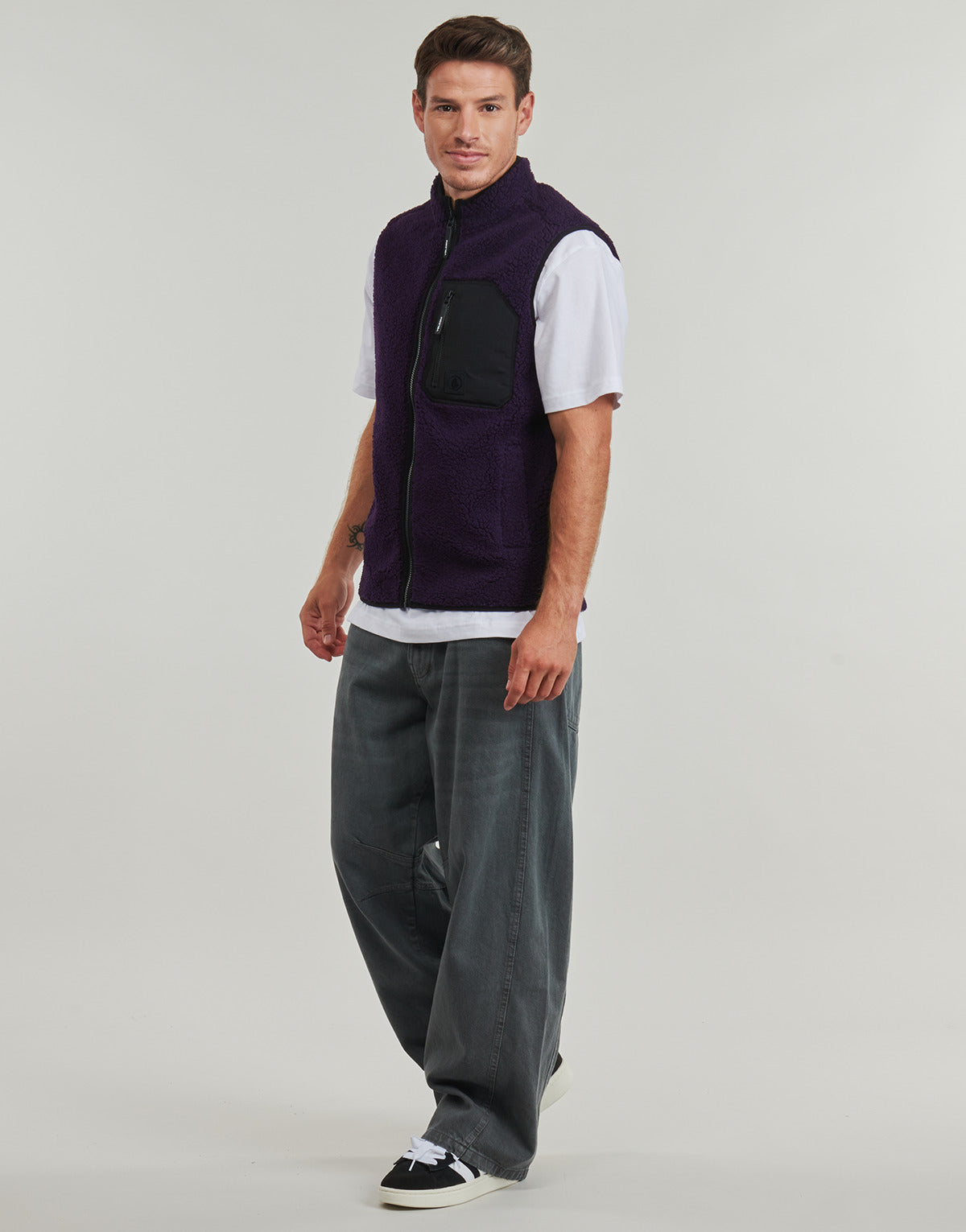 Felpa Uomo Volcom  MUZZER FUZZAR VEST  Viola