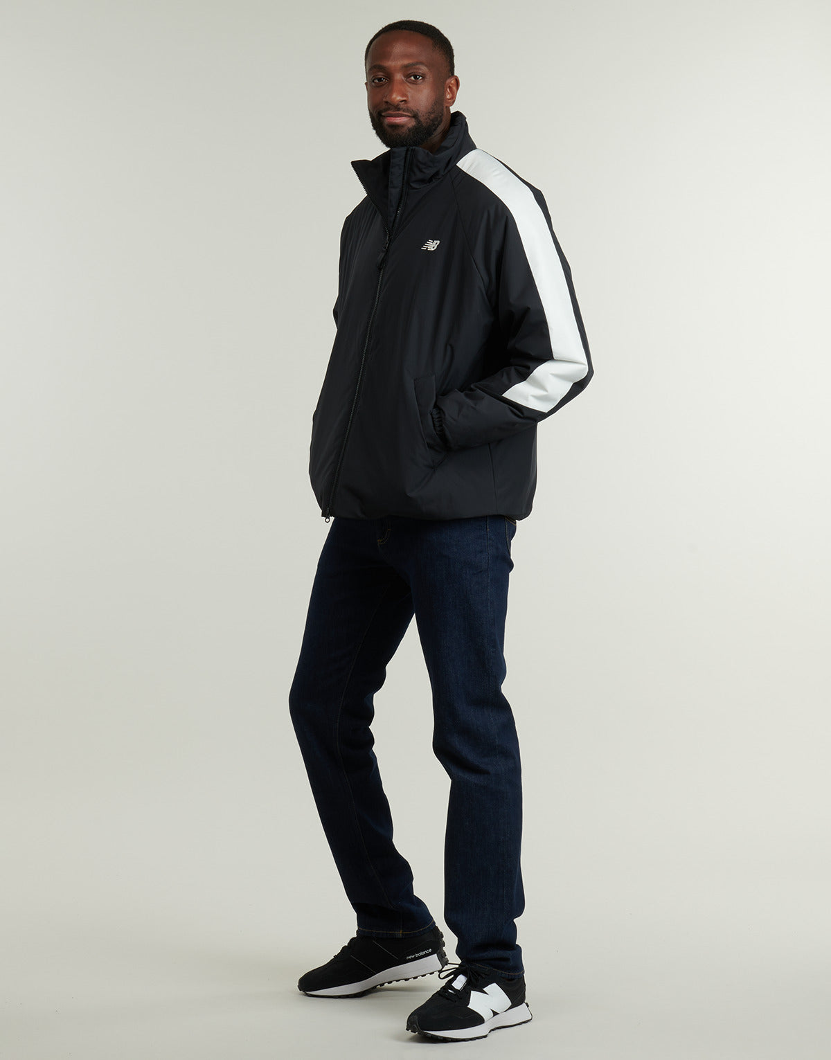 Giubbotto Uomo New Balance  WINTERIZED WINDBREAKER JACKET  Nero