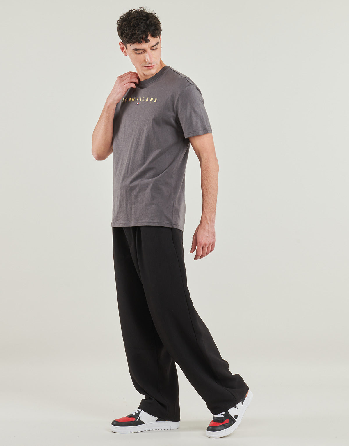 T-shirt Uomo Tommy Jeans  TJM REG LINEAR LOGO TEE EXT  Grigio