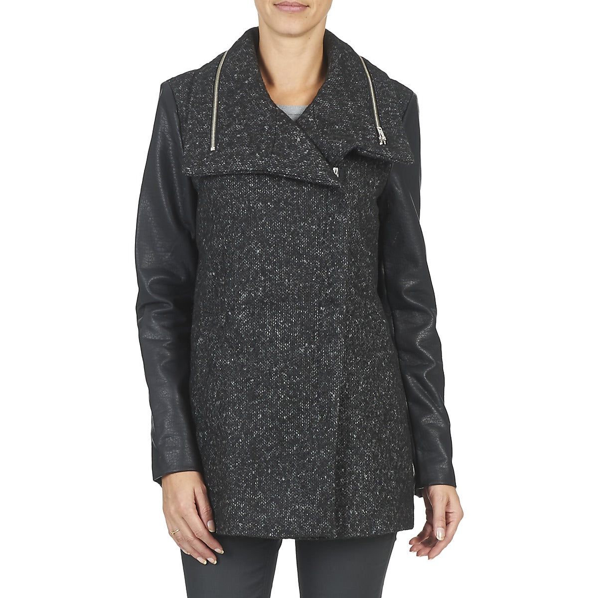 Mantella Donna Noisy May KYLES Nero