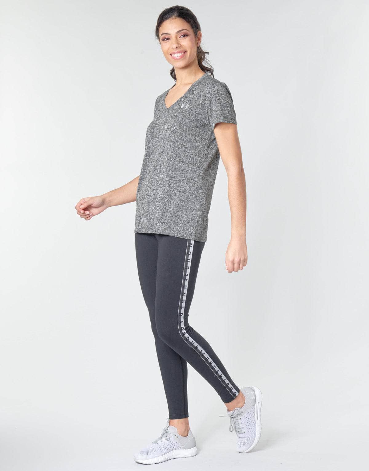 T-shirt Donna Under Armour TECH SSV - TWIST Grigio