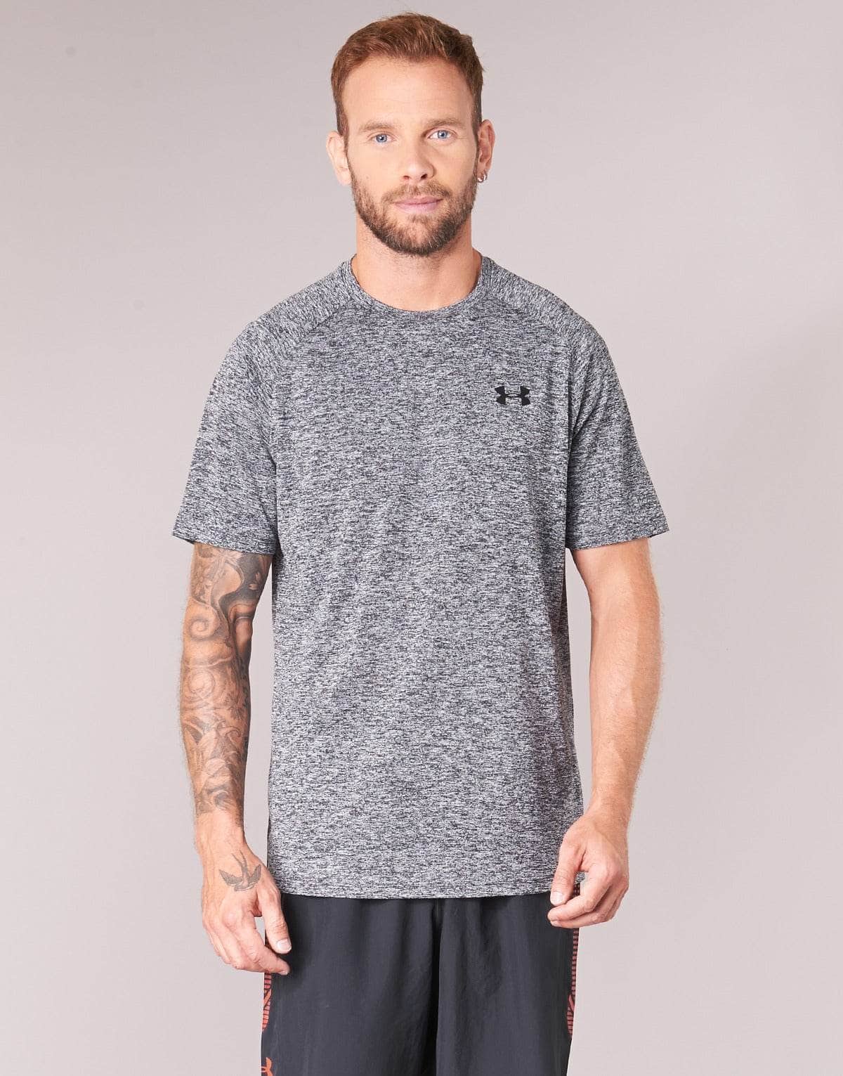T-shirt Uomo Under Armour UA TECH SS TEE Grigio