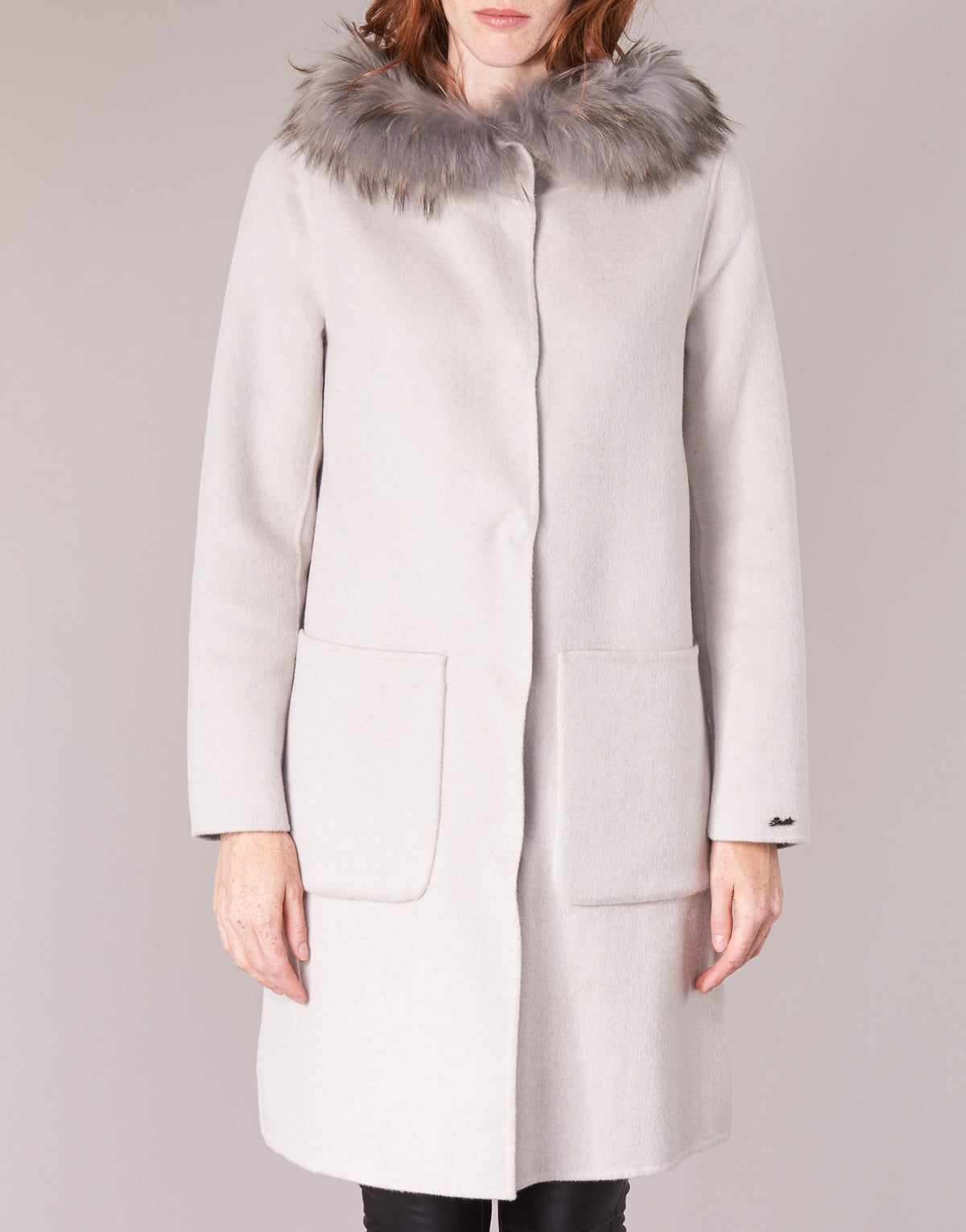 Mantella Donna Oakwood YALE BI Beige