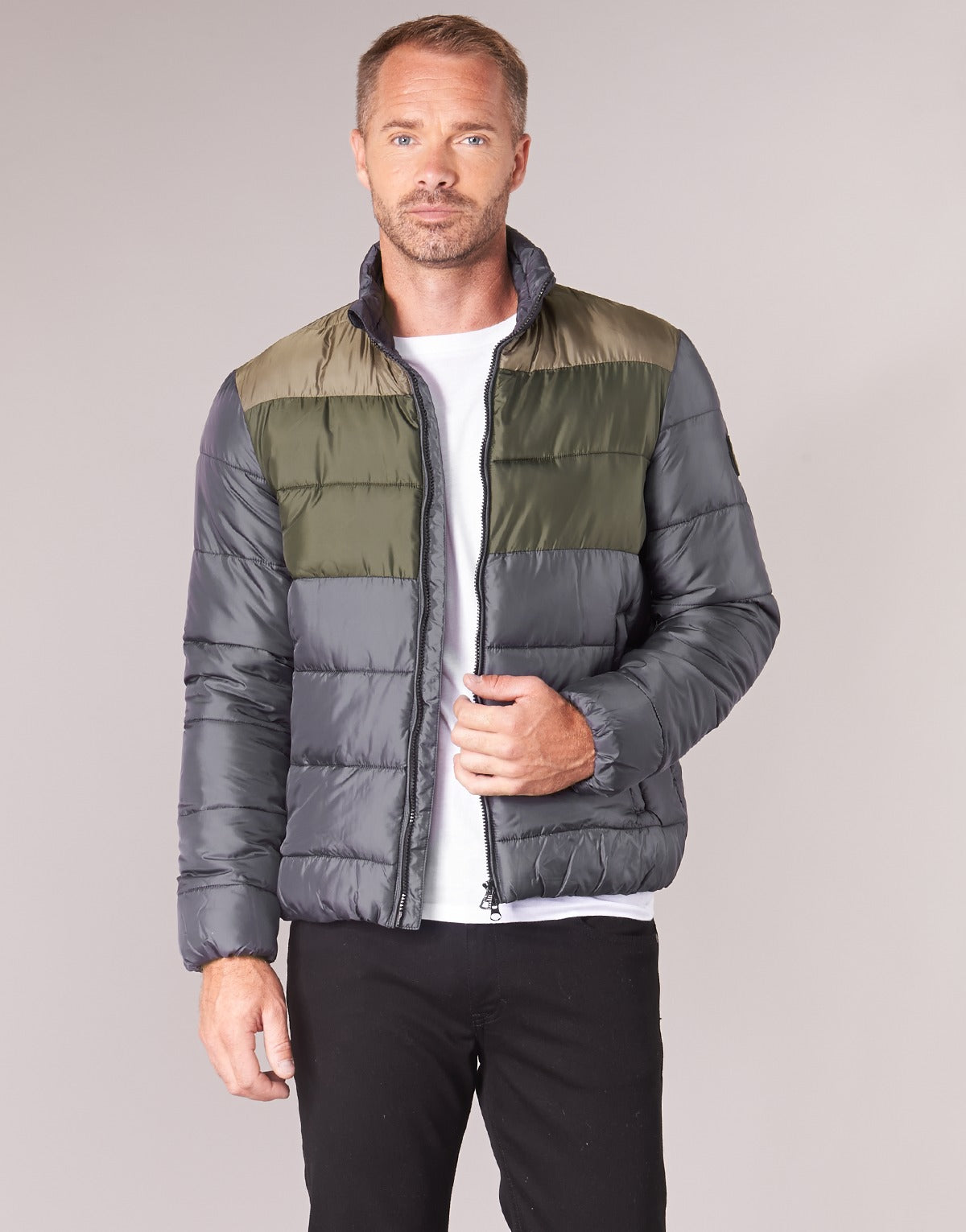 Piumino Uomo Emporio Armani EA7 MOUNTAIN M MEDIUM TRITONAL JACKET Nero
