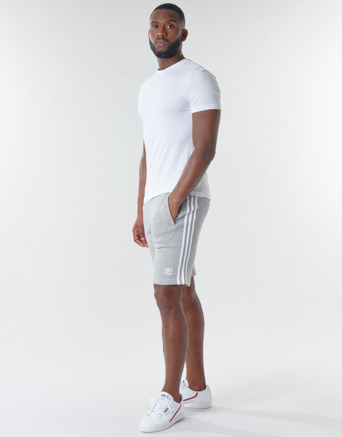 Pantaloni corti Uomo adidas  3-STRIPE SHORT  Grigio