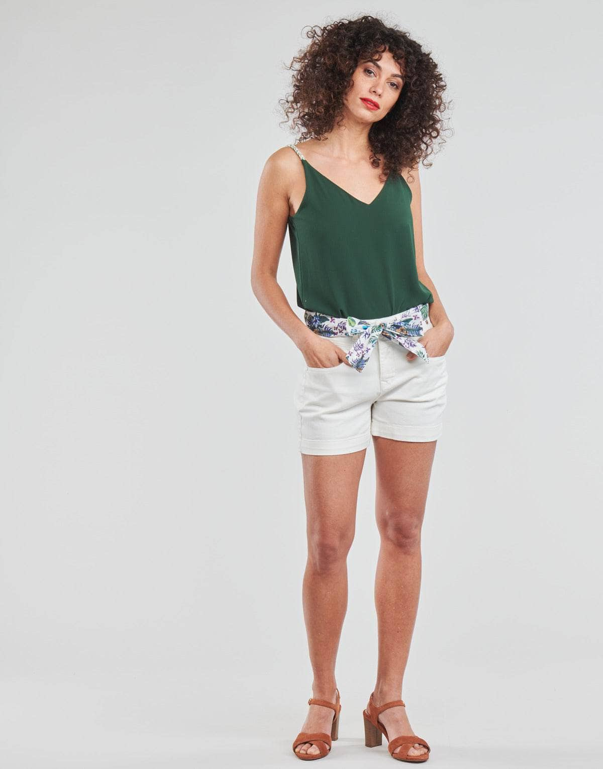 Shorts Donna Freeman T.Porter  GINGER MUZEY  Bianco