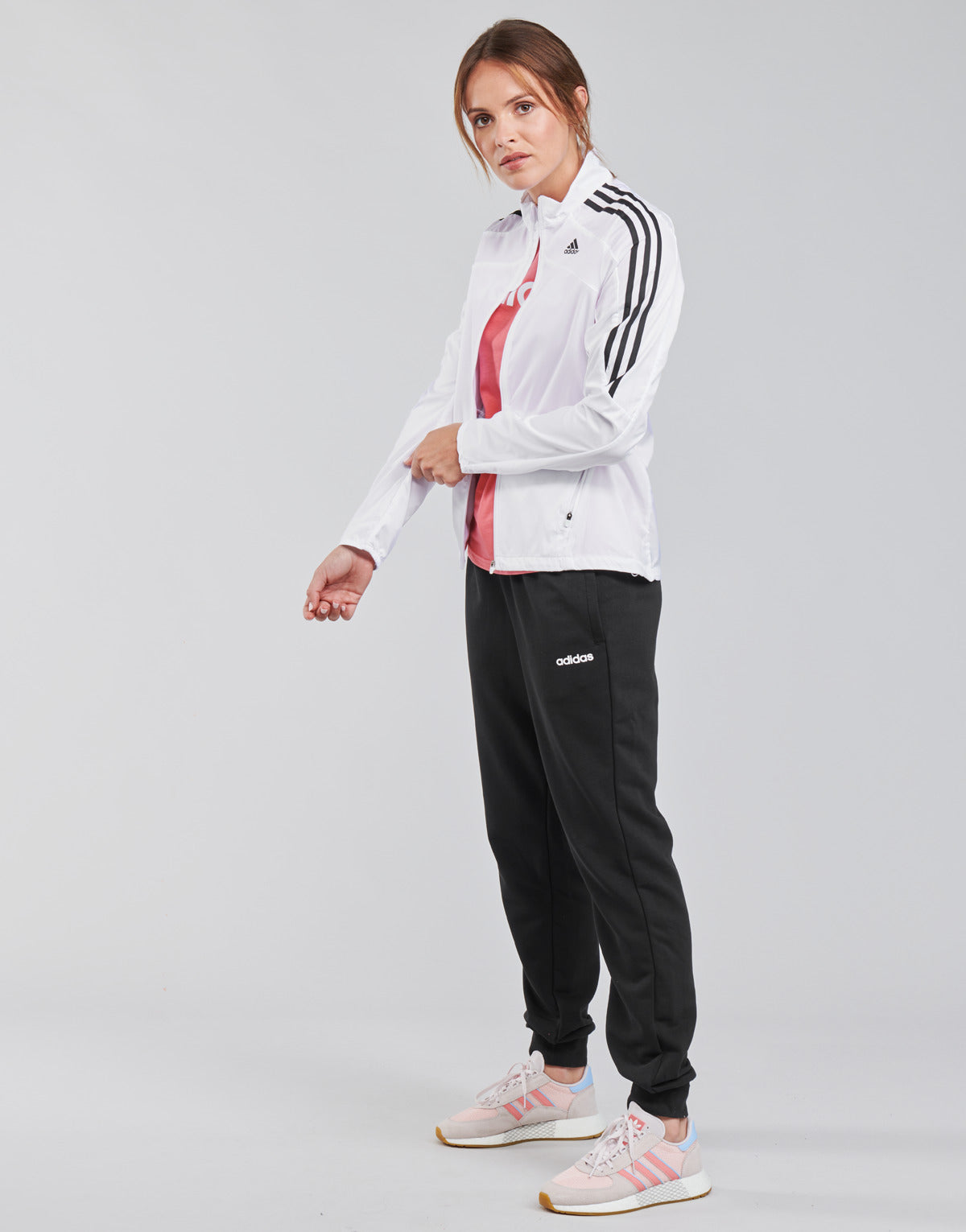 Giacca Sportiva Donna adidas  MARATHON JKT W  Bianco