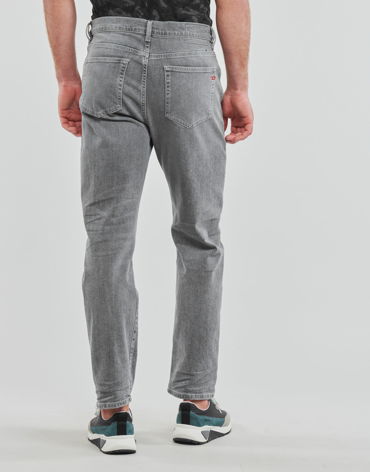 Jeans Uomo Diesel  2020 D-VIKER  Grigio