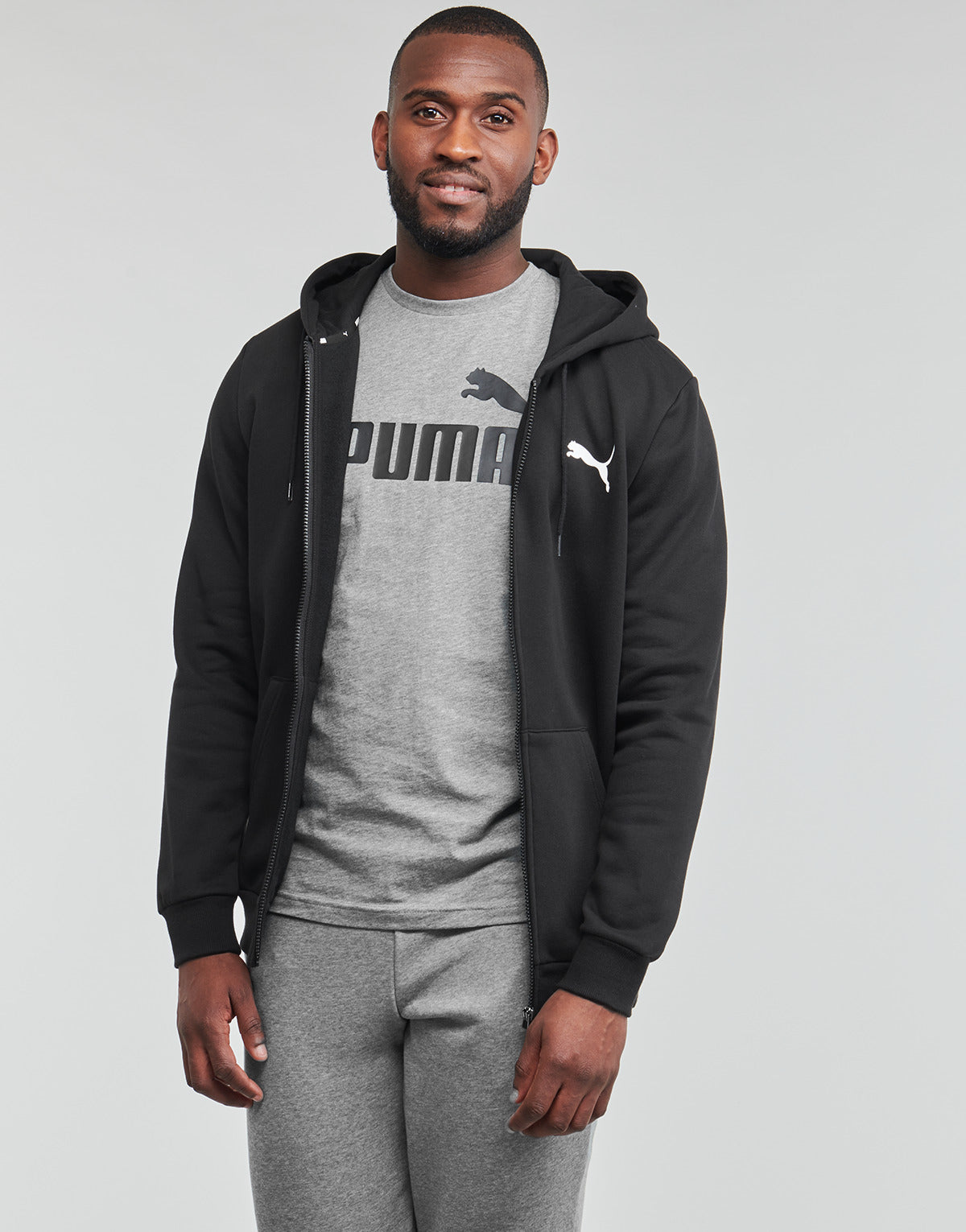 Felpa Uomo Puma  ESS FZ HOODED JACKET FL  Nero