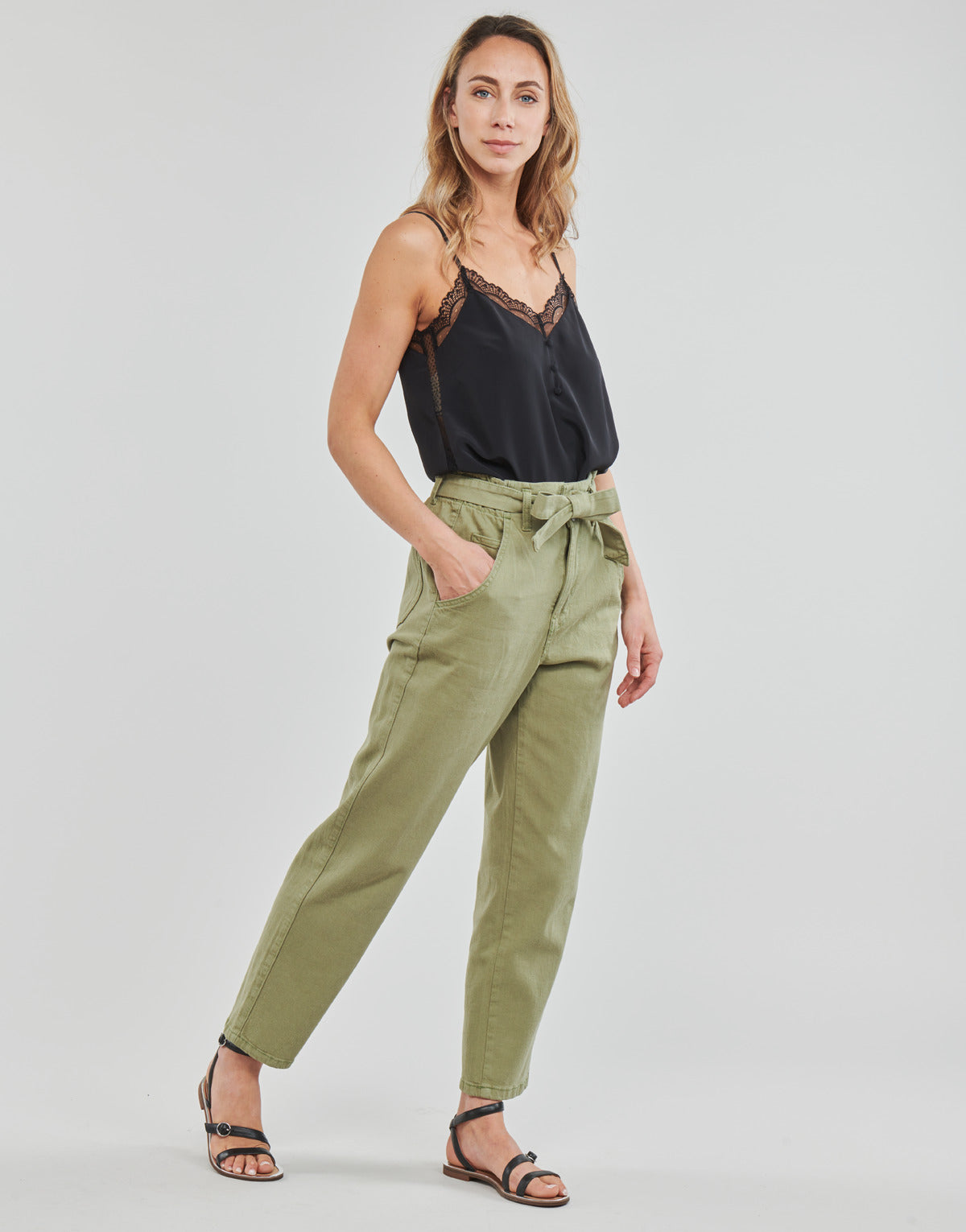 Pantaloni morbidi / Pantaloni alla zuava Donna Esprit  Relaxed Jogger  Kaki