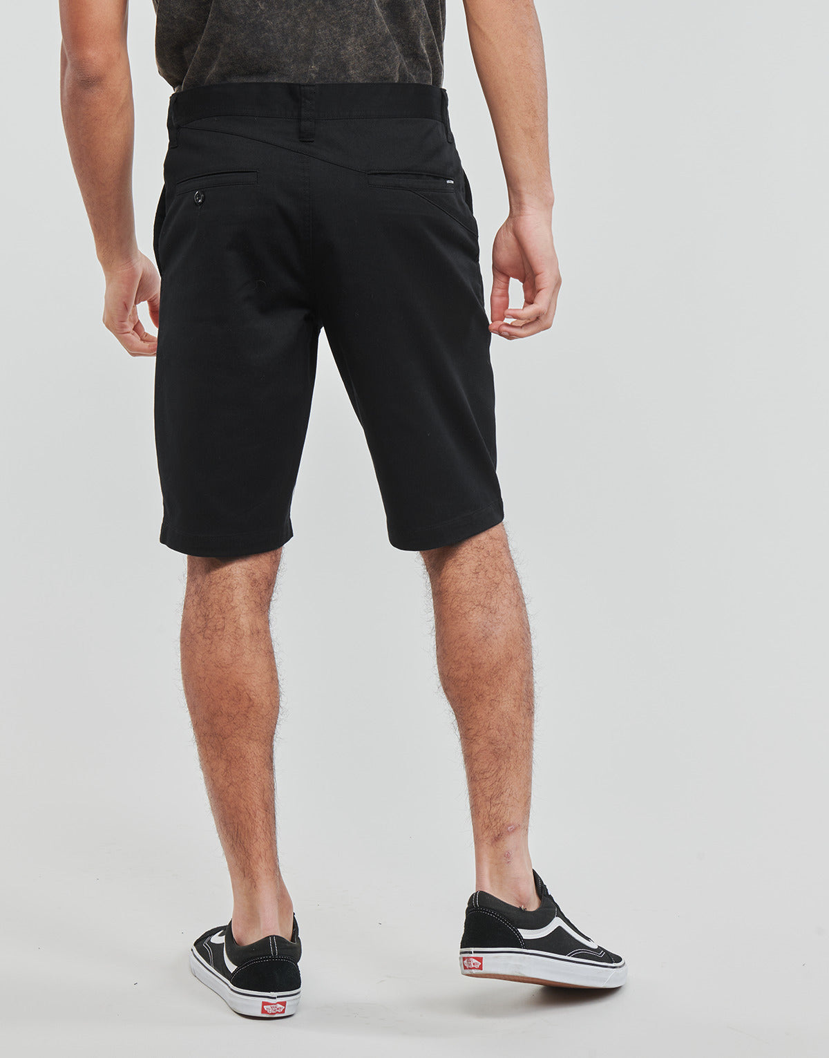 Pantaloni corti Uomo Volcom  FRICKIN  MDN STRETCH SHORT 21  Nero