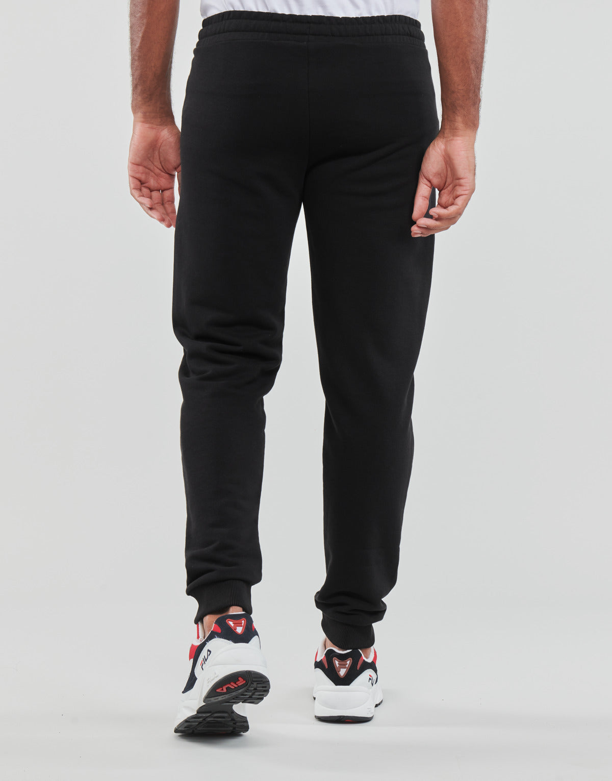 Pantaloni Sportivi Uomo Fila  BASKA  Nero