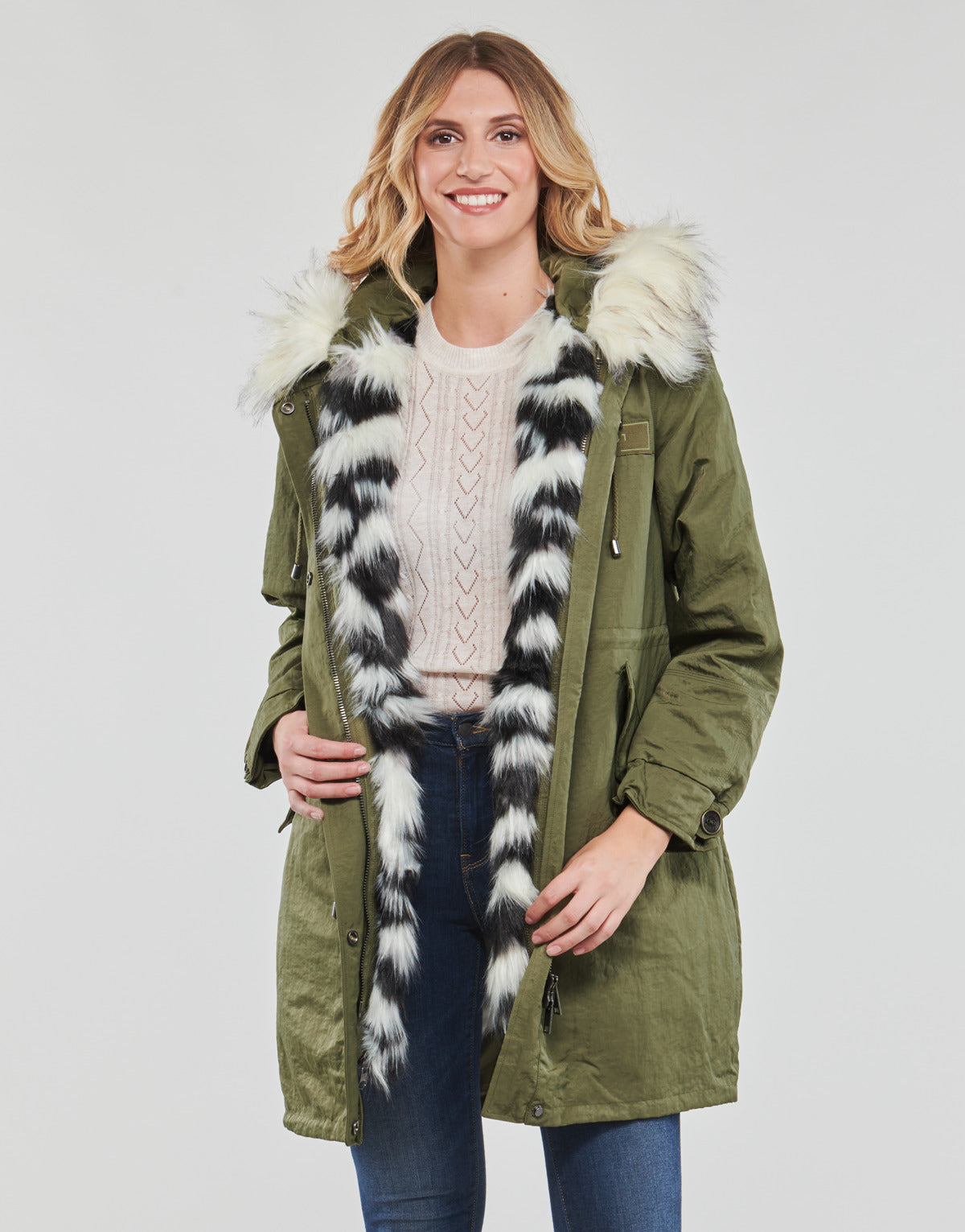 Parka Donna Guess  LENA PARKA  Kaki