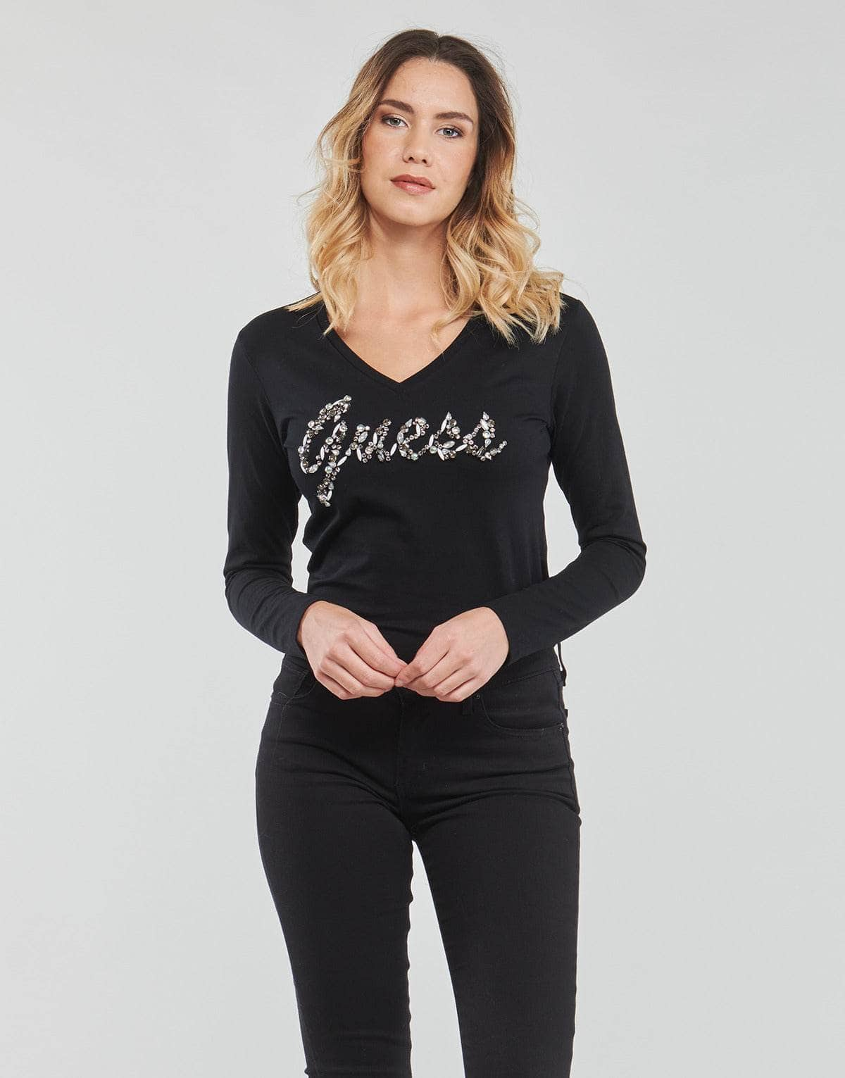 T-shirts a maniche lunghe Donna Guess  LS VN BONITA TEE  Nero