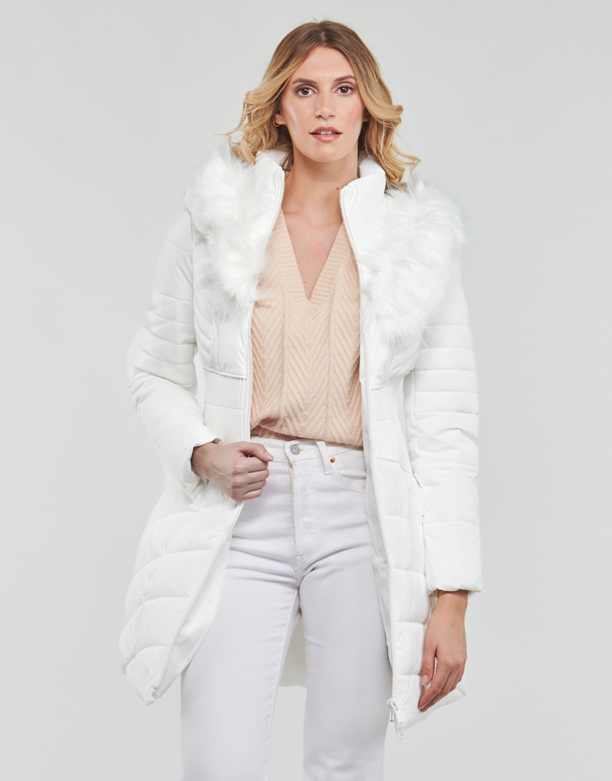 Piumino Donna Guess  NEW OXANA JACKET  Bianco