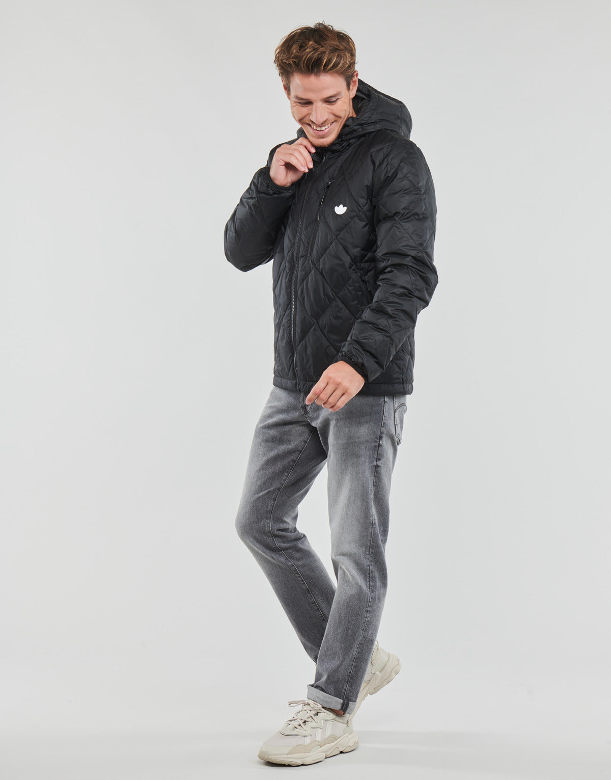 Piumino Uomo adidas  DOWN QUILT PUFF  Nero