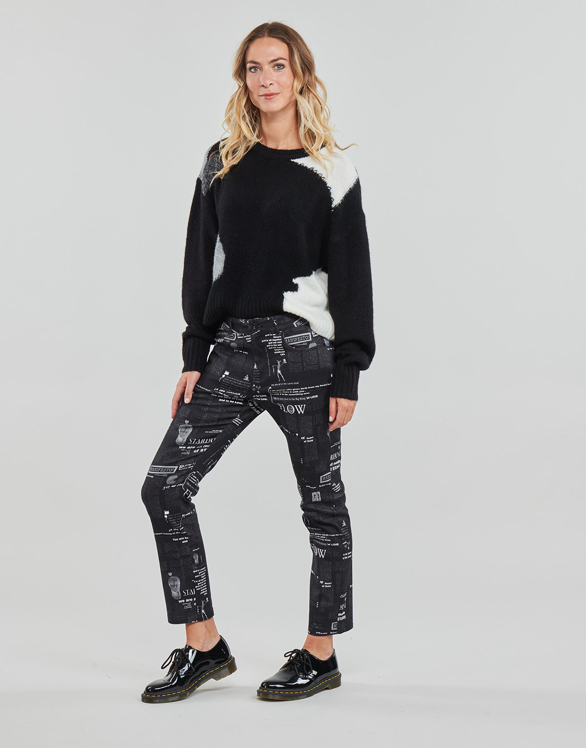 Pantalone Donna Desigual  PANT_NEWS  Nero