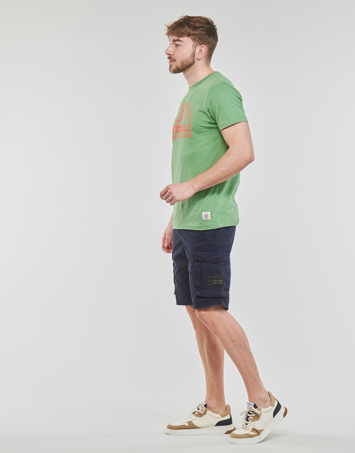 Pantaloni corti Uomo Petrol Industries  Shorts Cargo 509  Marine