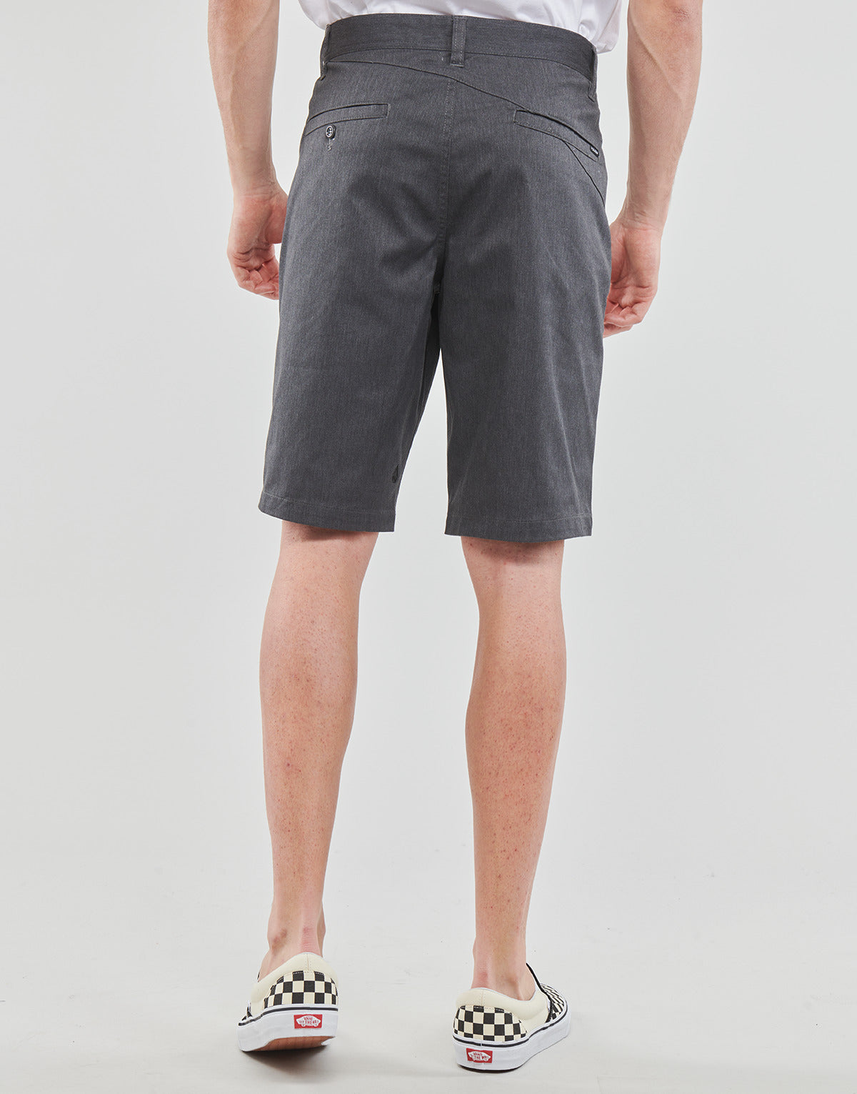 Pantaloni corti Uomo Volcom  FRICKIN  MDN STRETCH SHORT 21  Grigio