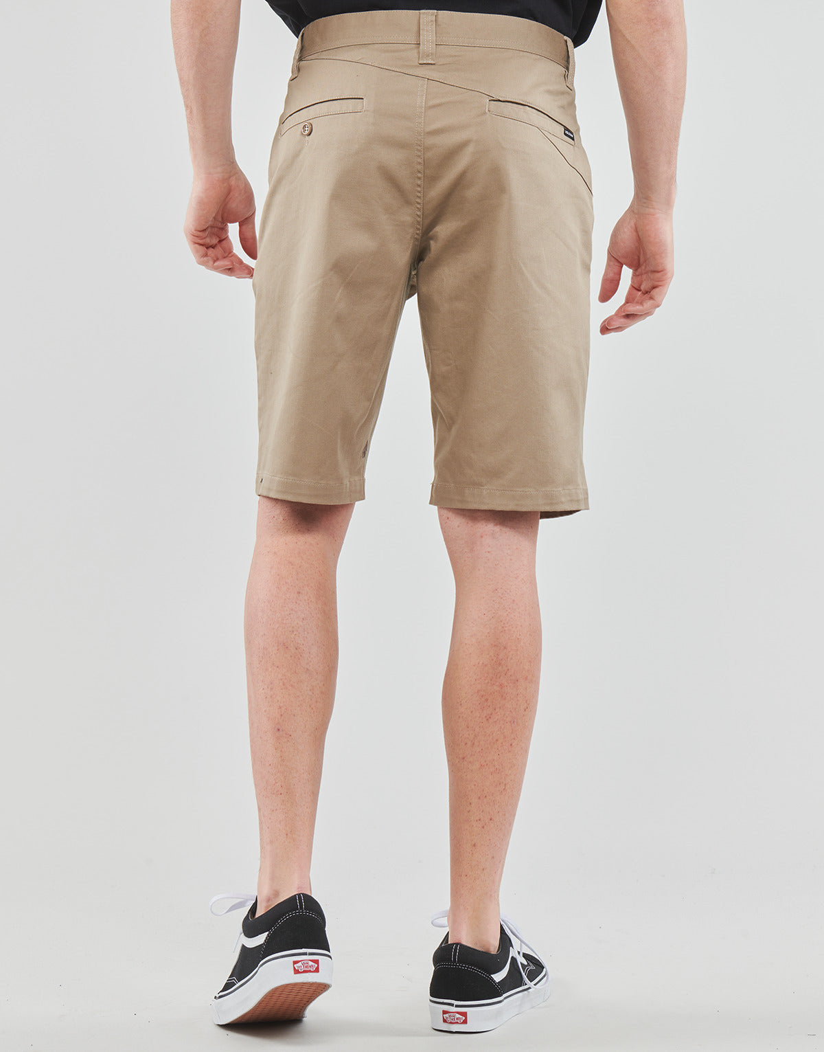 Pantaloni corti Uomo Volcom  FRICKIN  MDN STRETCH SHORT 21  Beige