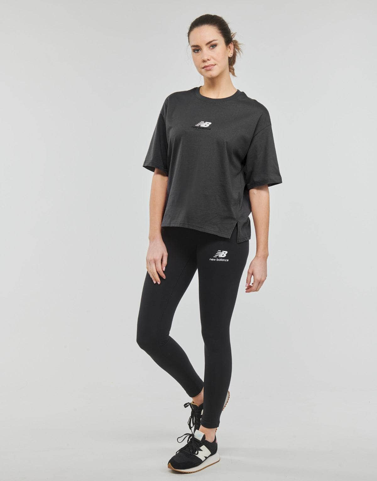 T-shirt Donna New Balance  Athletics 1/4 Zip  Nero