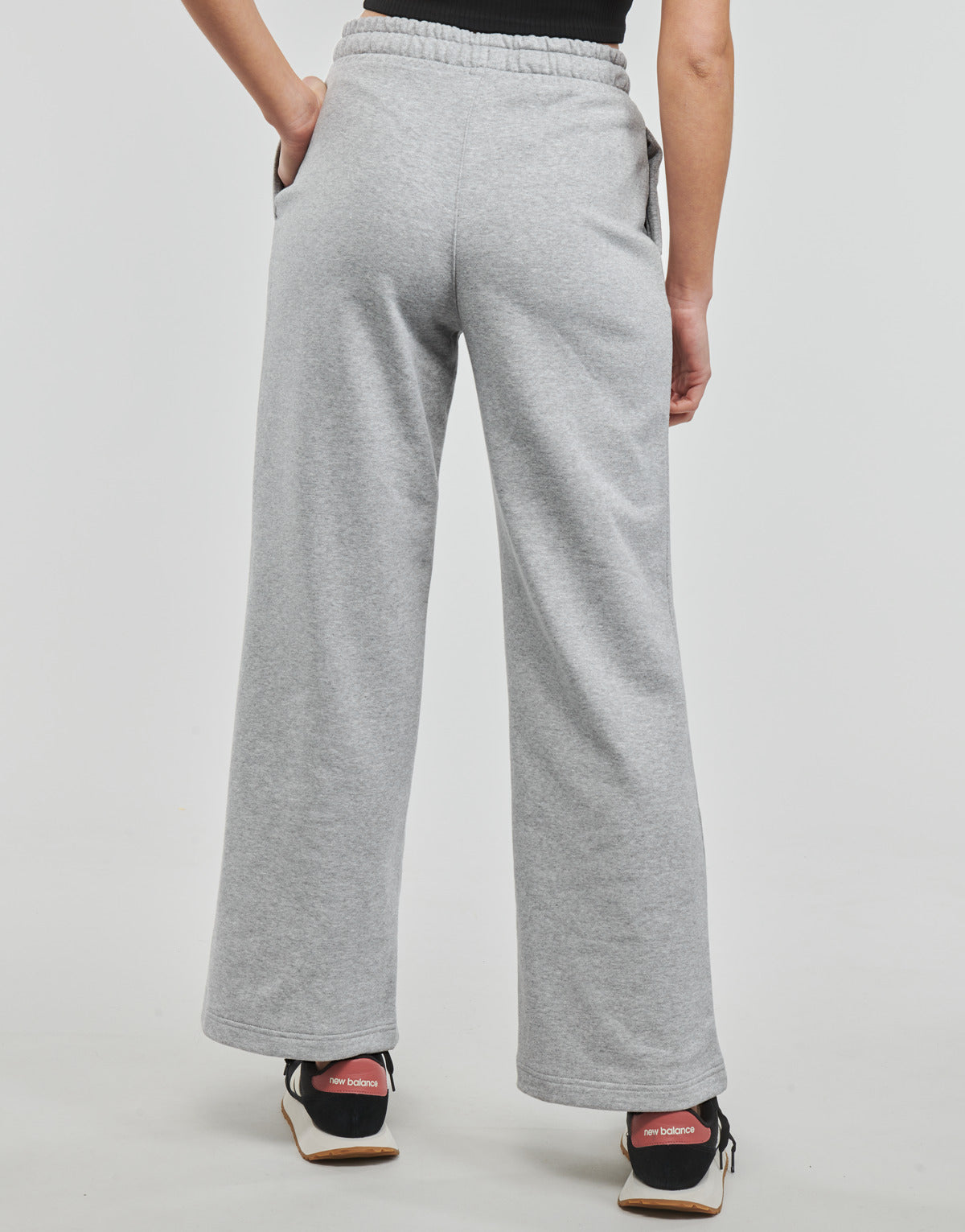 Pantaloni Sportivi Donna New Balance  Essentials Stacked Logo Sweat Pant  Grigio