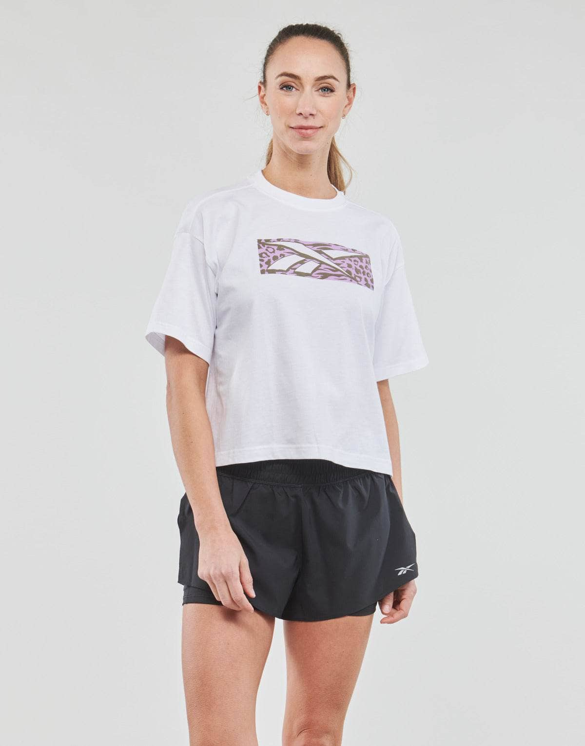 T-shirt Donna Reebok Classic  Graphic Tee -Modern Safari  Bianco