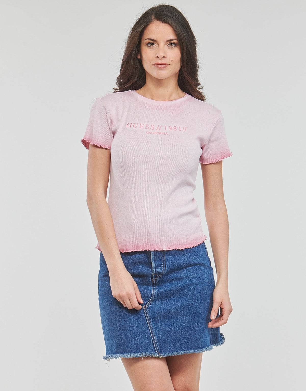 T-shirt Donna Guess  SS CN EDURNE TEE  Rosa