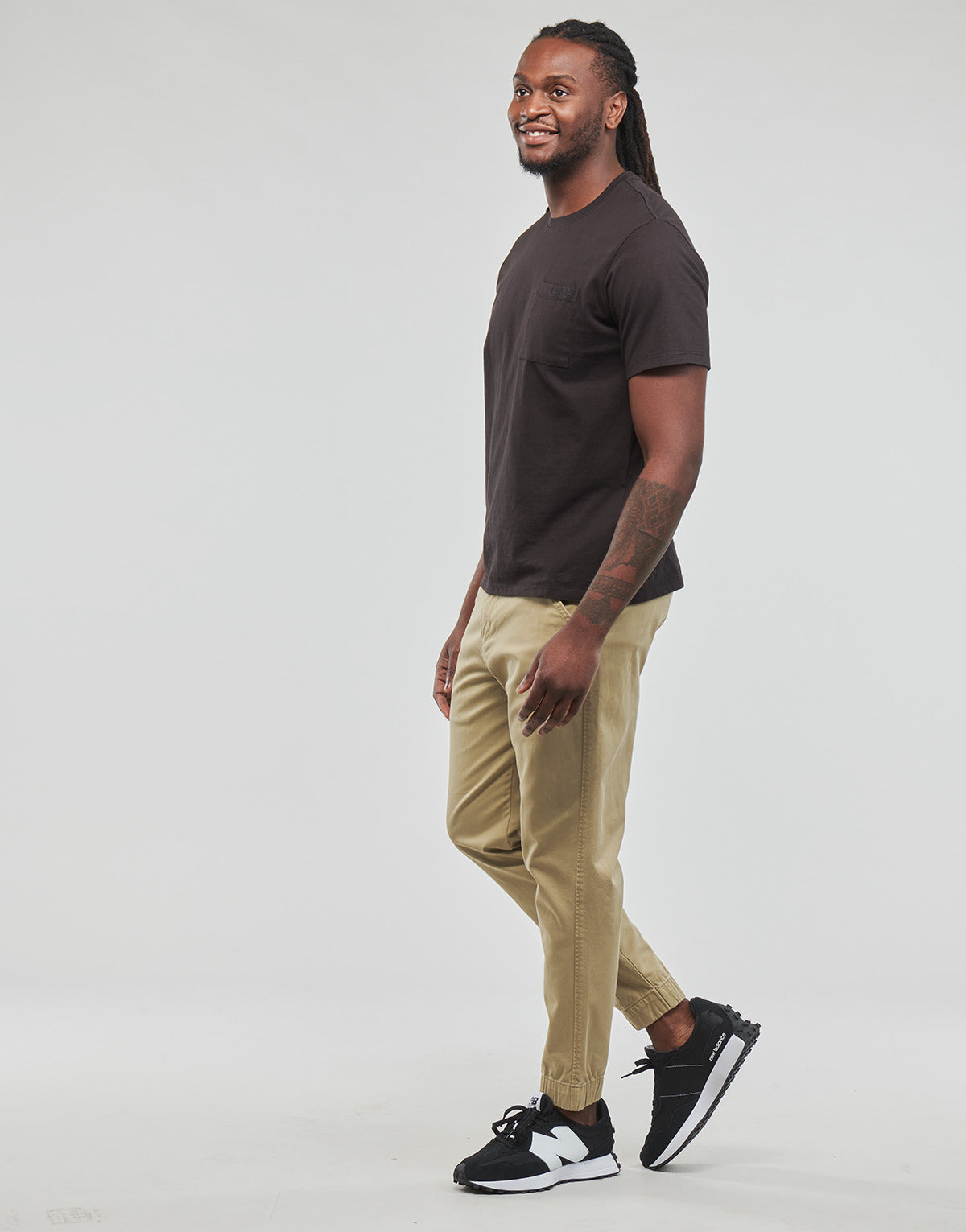 Pantalone Chino Uomo Levis  XX CHINO JOGGER III  Beige